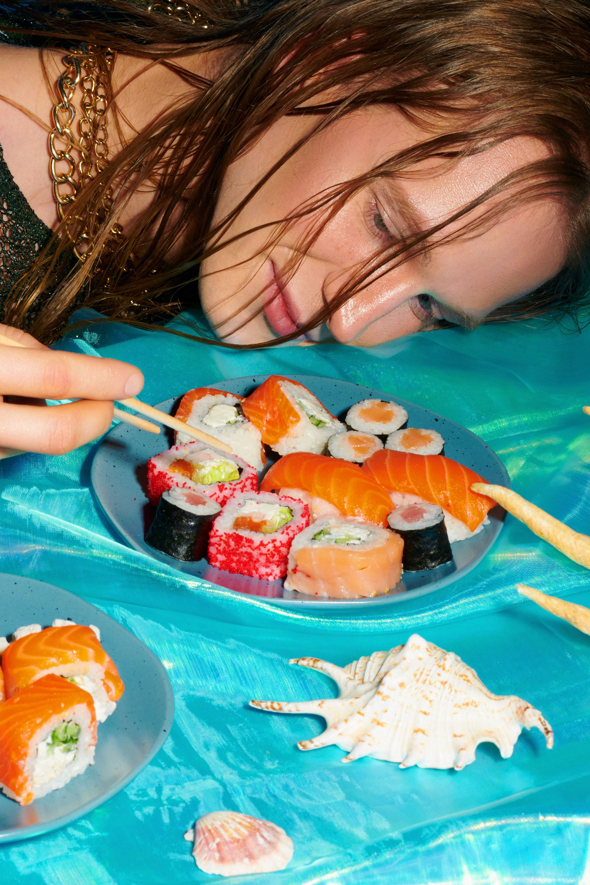 Рекламная съемка для «Sushi star». Натали де Шан | исследователь моды, креативный стратег