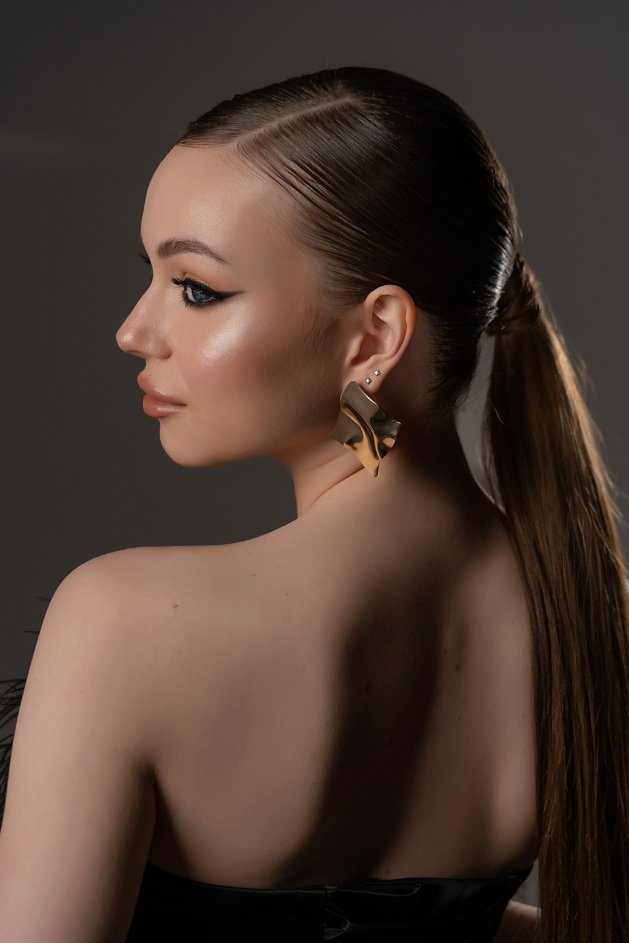 индивидуальная фотосессия женская фотосъемка студийная фотосессия минимализм фотостудия Армавир циклорама