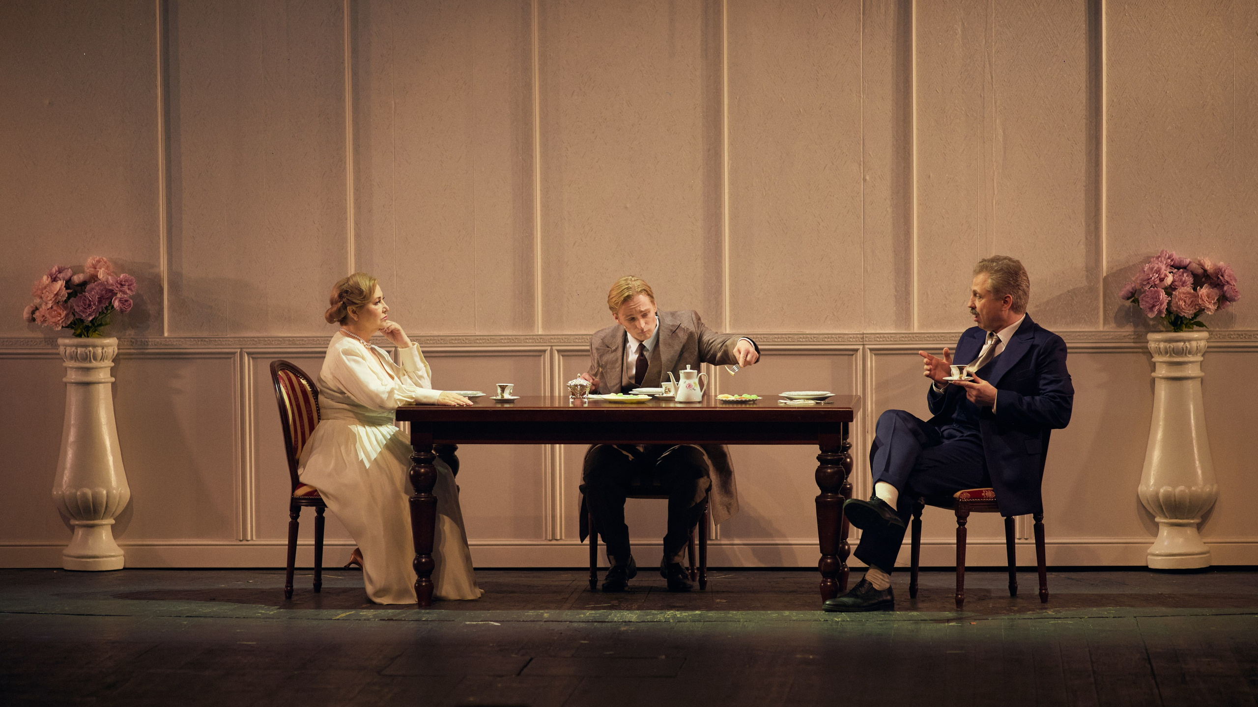 Театр. Фотограф Юлия Маринина