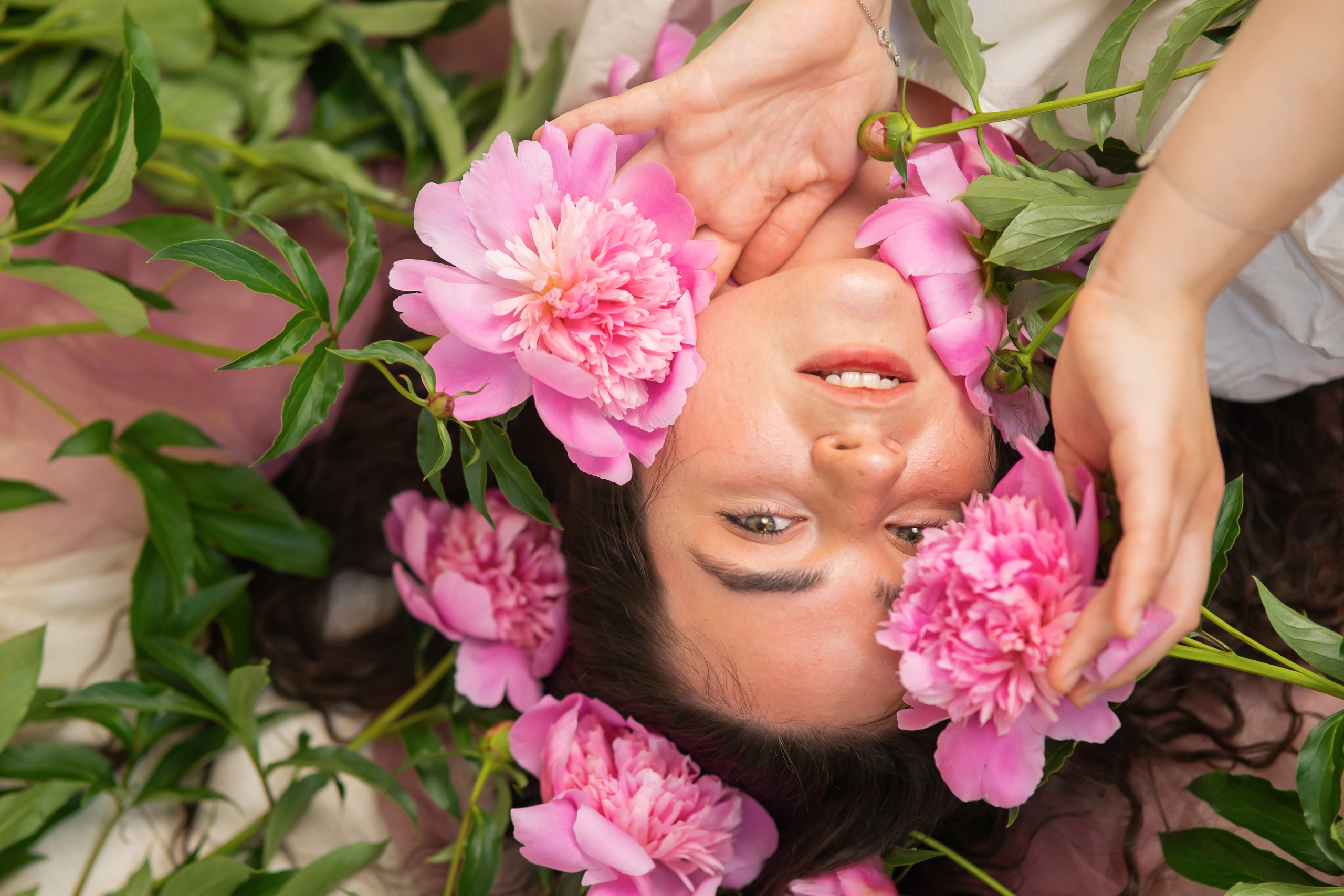 Фотосессия с пионами. Фотограф и Видеограф Алексей Удовиков