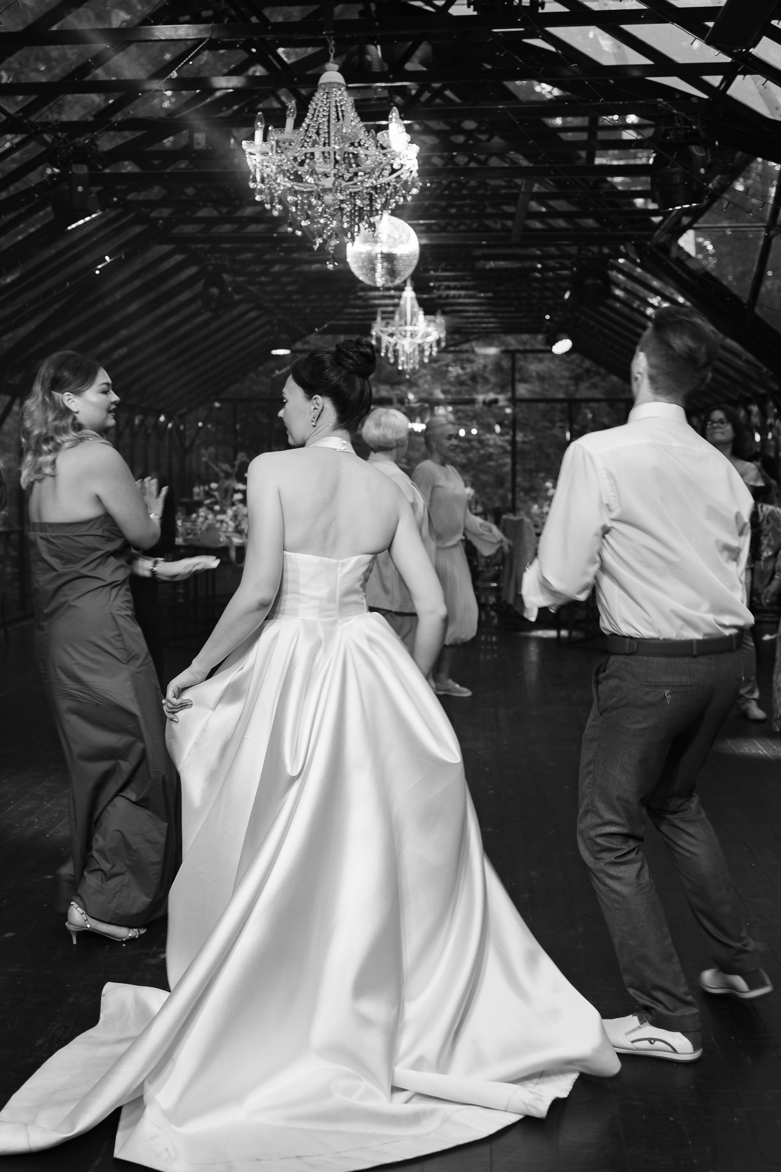 08.08.2024. RETOUCH-HOUSE