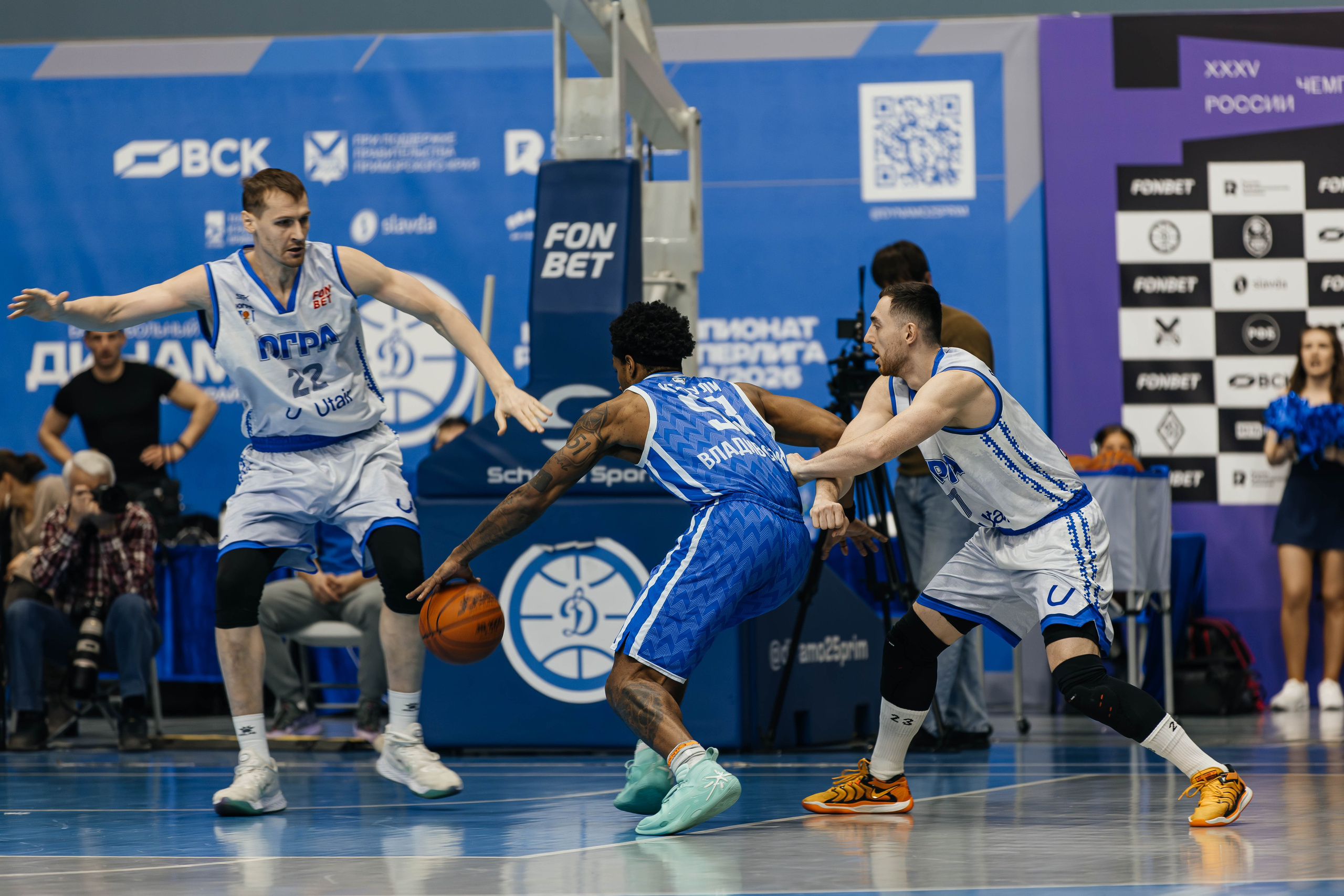 Баскетбол — Динамо. Репортажный и свадебный фотограф во Владивостоке Максим Цой