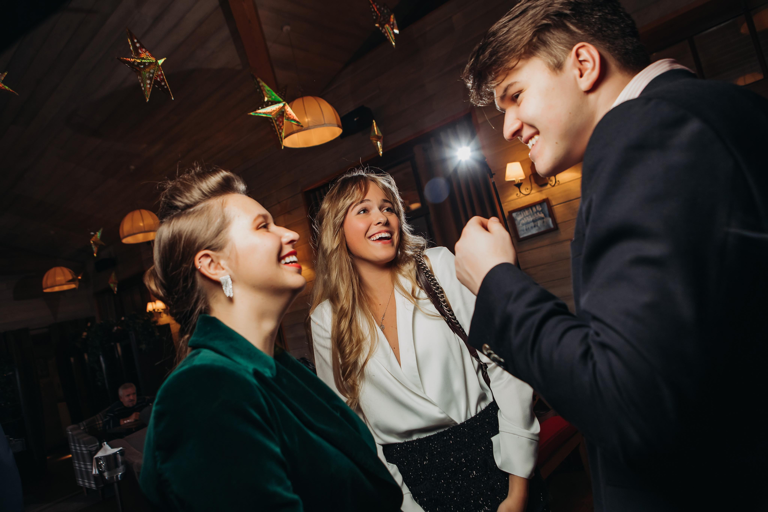 Заказать фотографа на новогодний корпоратив в Санкт-Петербурге