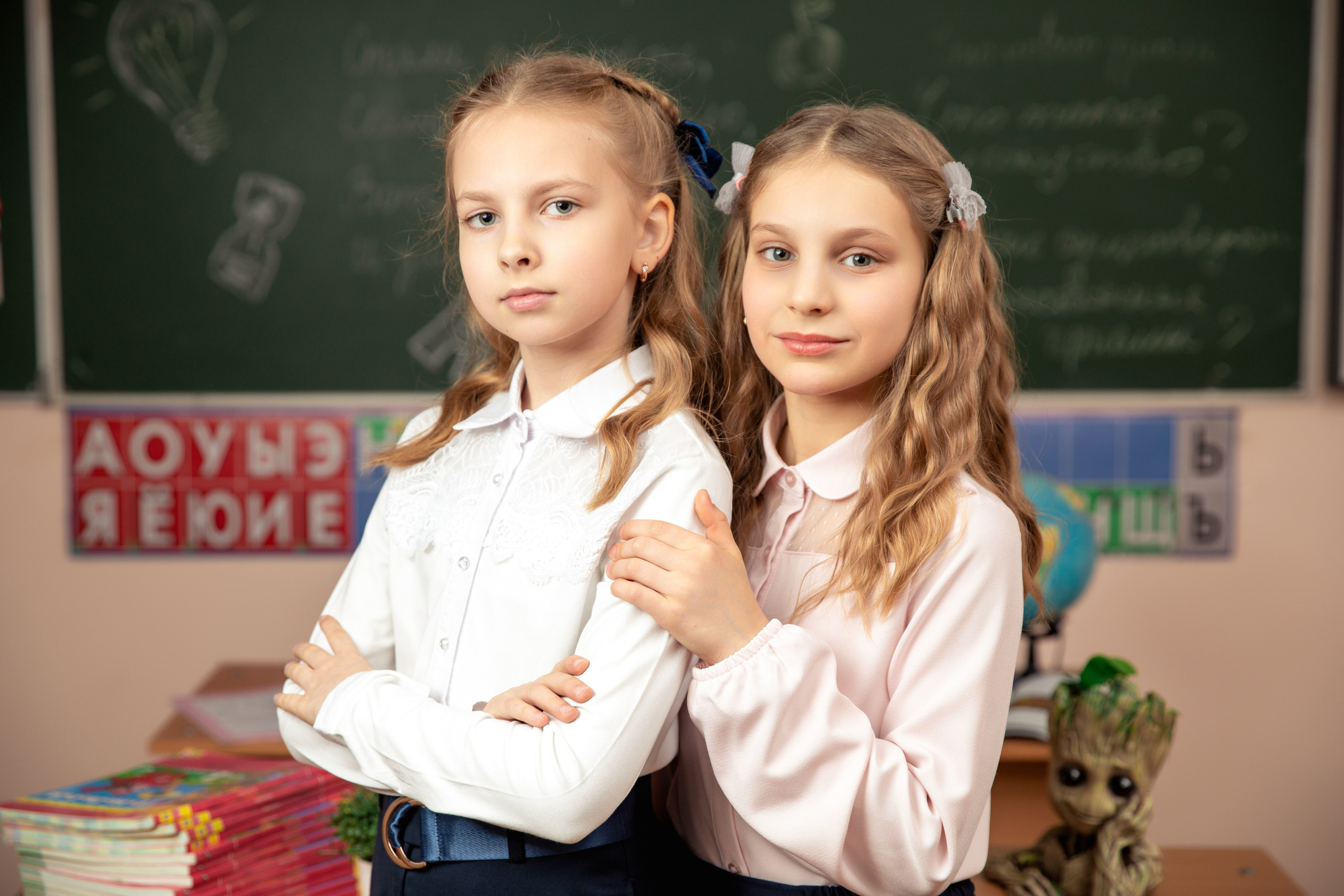 Фотосессия в школе для четвертого класса. Выпускные альбомы Евгении Виноградовой г. Липецк