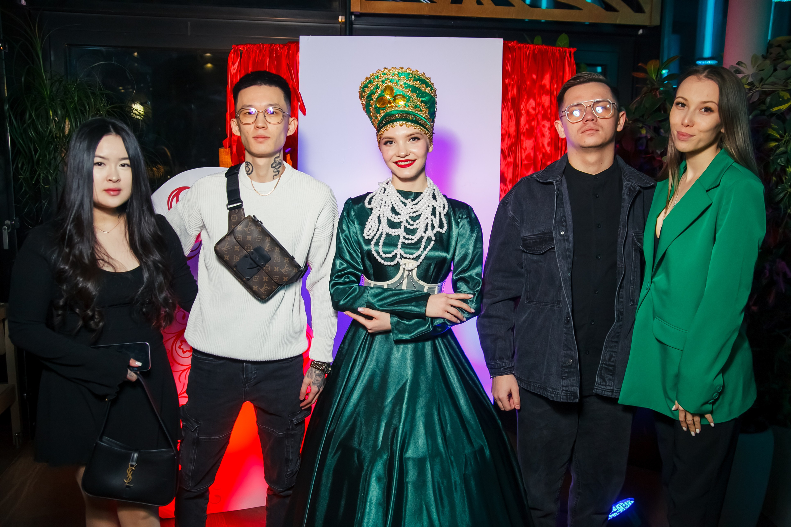 Гастроужин в ресторане Река с Шефповаром Владиславом Пискуновым. Свадебный и детский фотограф в Волгограде Слава Белов