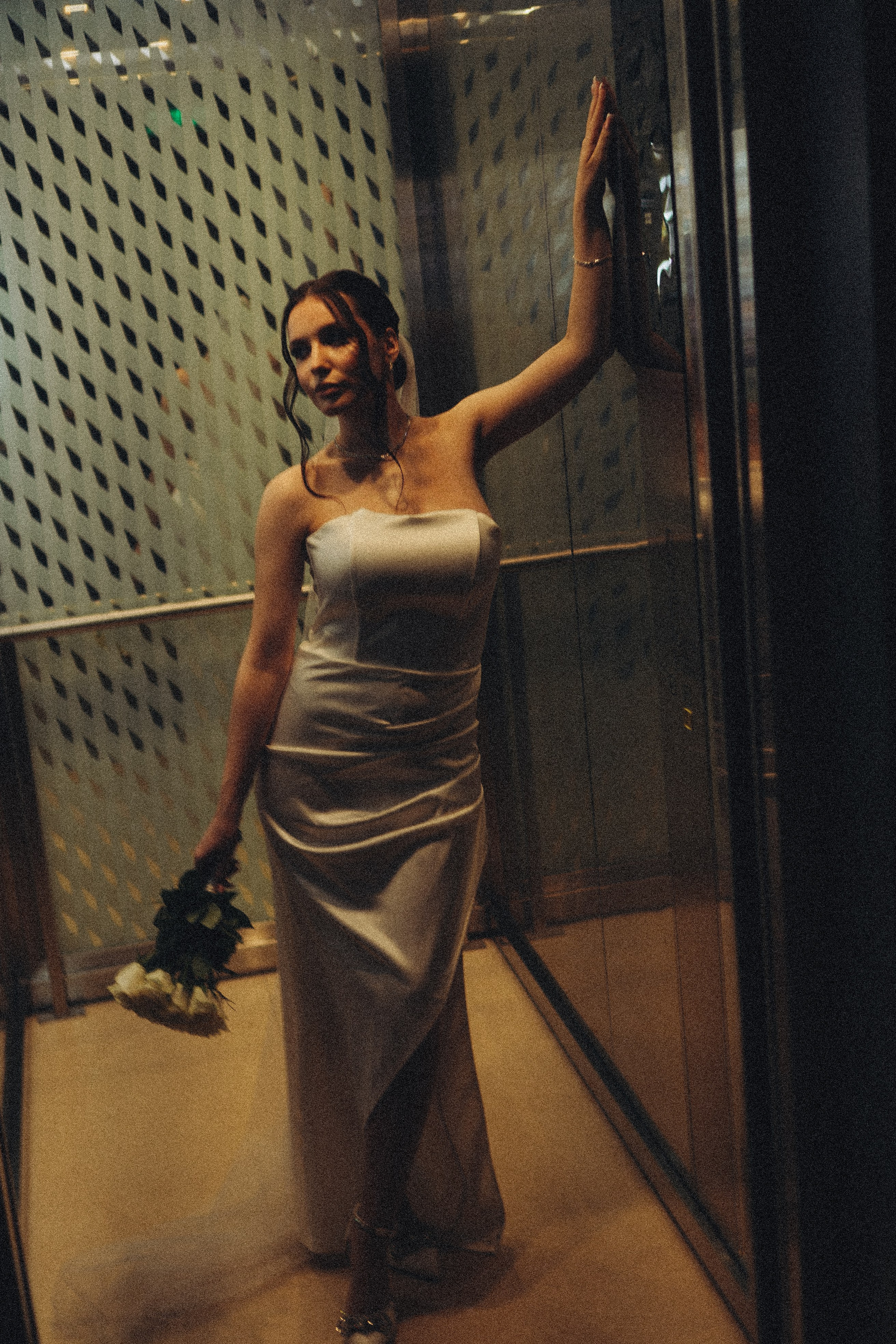 СВАДЕБНАЯ СЬЕМКА СБОРОВ ЖЕНИХА И НЕВЕСТЫ В ОТЕЛЕ И ТАКЖЕ ФОТОСЕССИИЯ В ОТЕЛЕЕ МЕГАПОЛИС БРЯНСК. Профессиональный фотограф, Санкт-Петербург — Виктория Богомолова