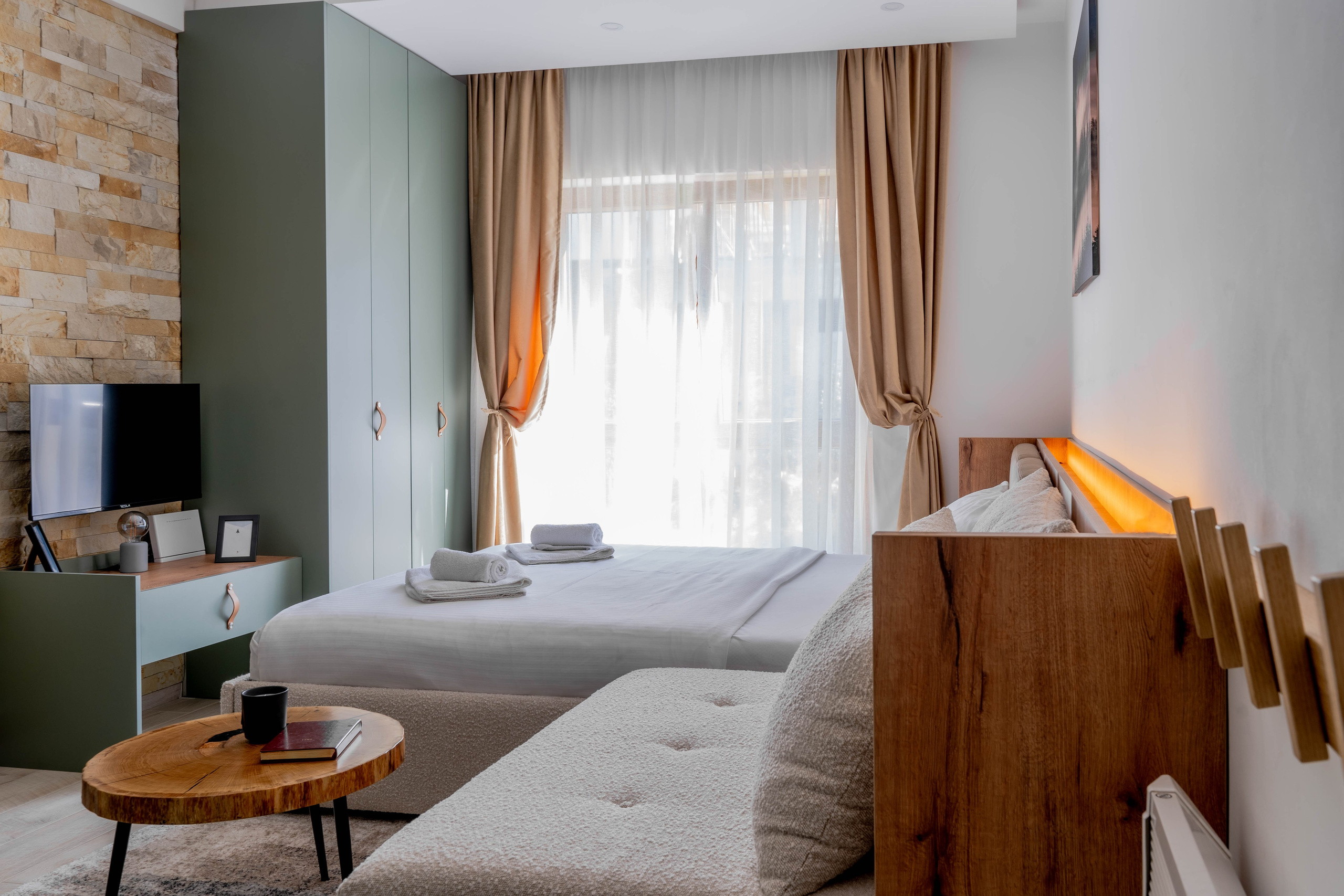 Madre interiors. Photographer Liana Sudets Serbia Kopaonik Brzece Brus