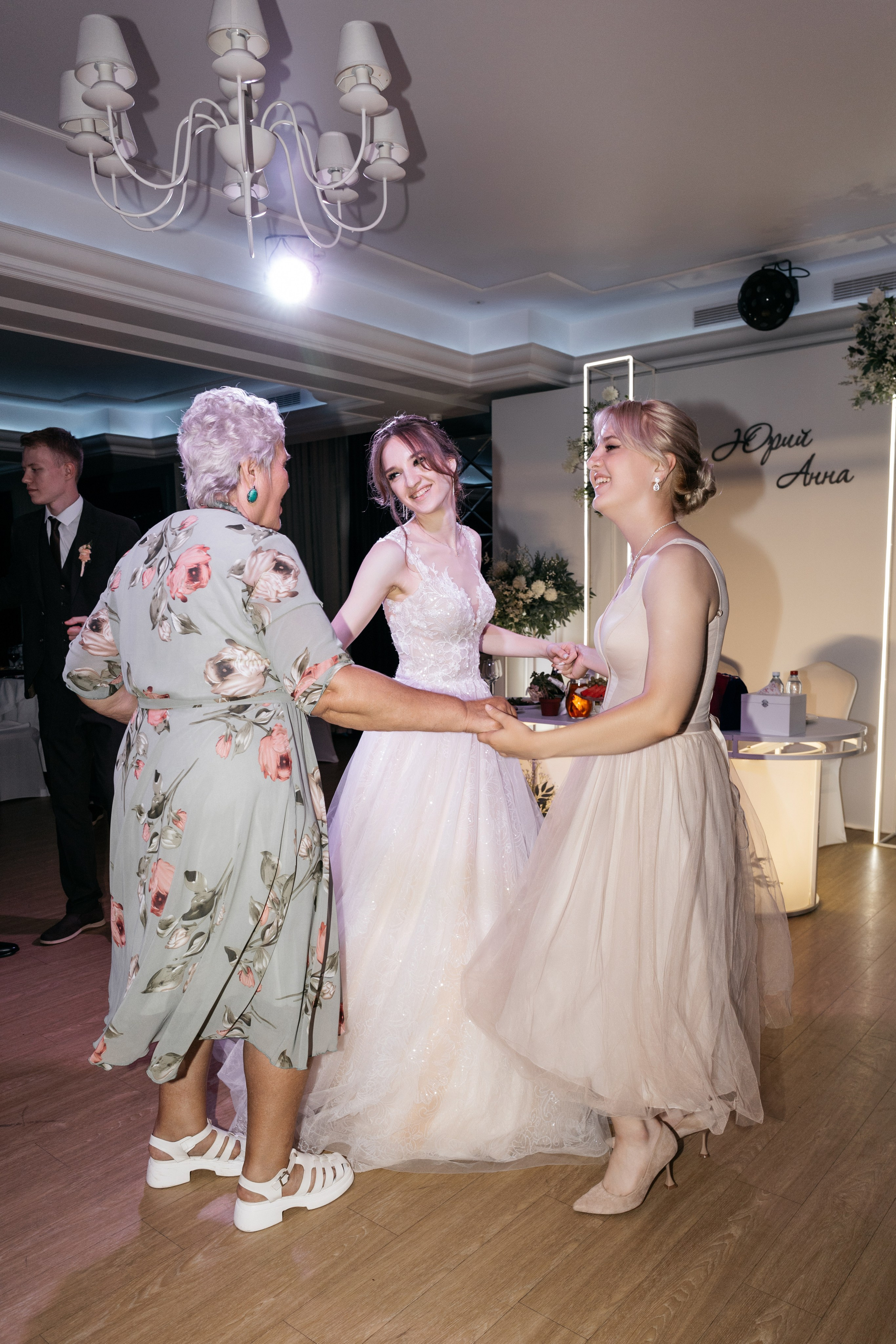 Счастливые мгновения. Юра и Аня. Свадебный и семейный фотограф в Магнитогорске Катя Буряк