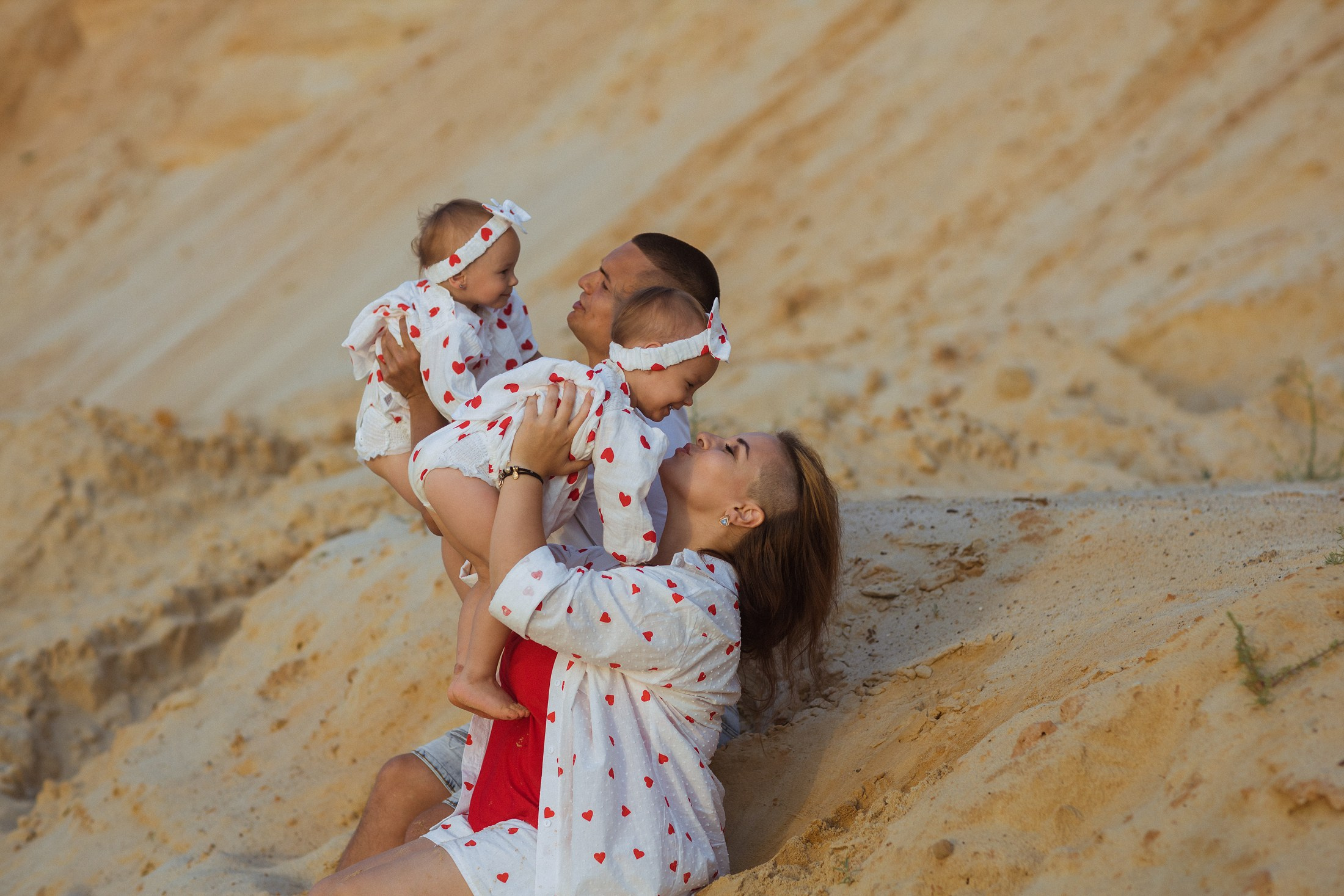 Прогулочная съемка Тани на карьере. Фотографы в городе Волгограде — Людмила Агеева и Алексей Околелов