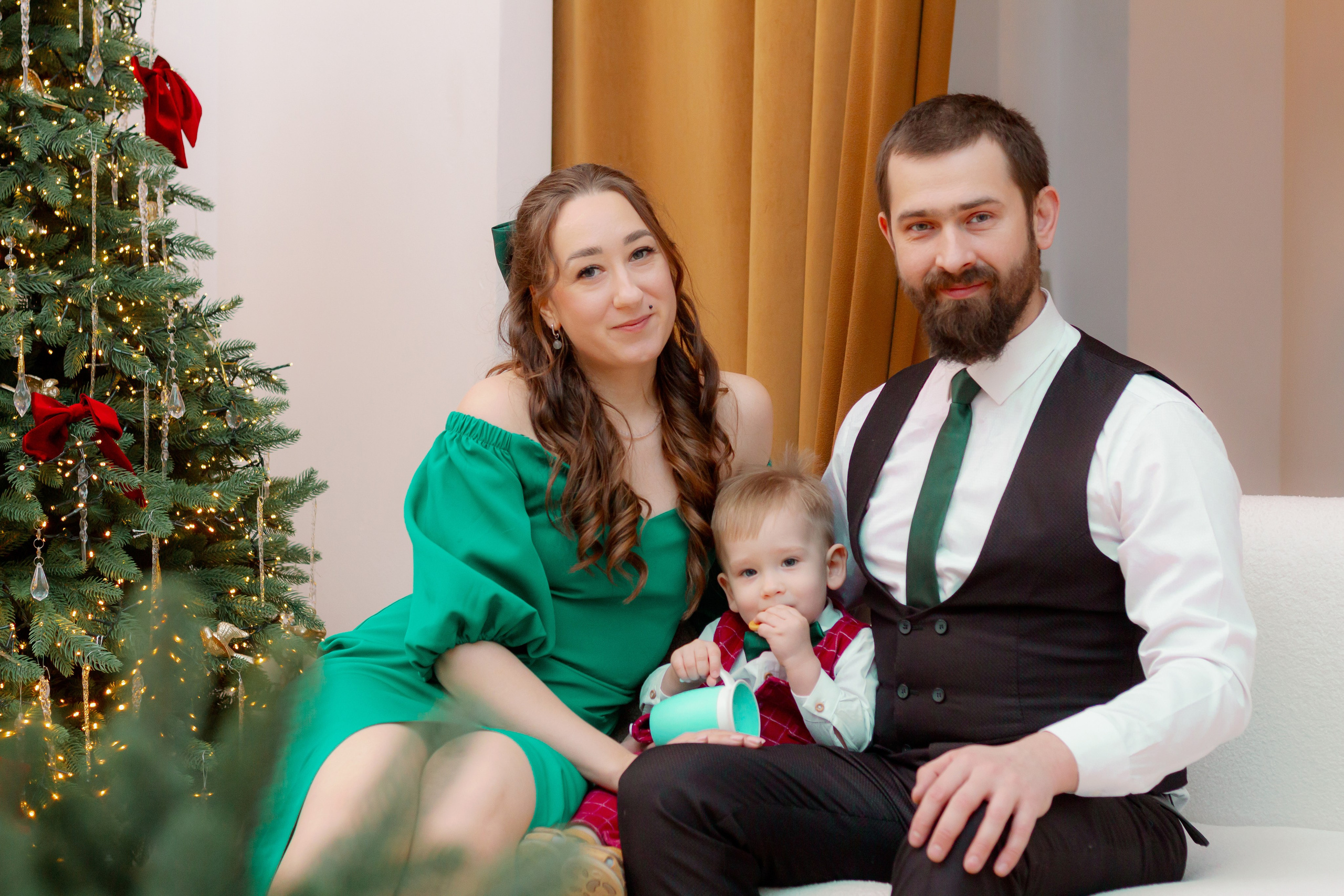 Время чудес! Семейная новогодняя фотосессия в студии, Екатеринбург. Фотограф в Екатеринбурге Пойгина Елена