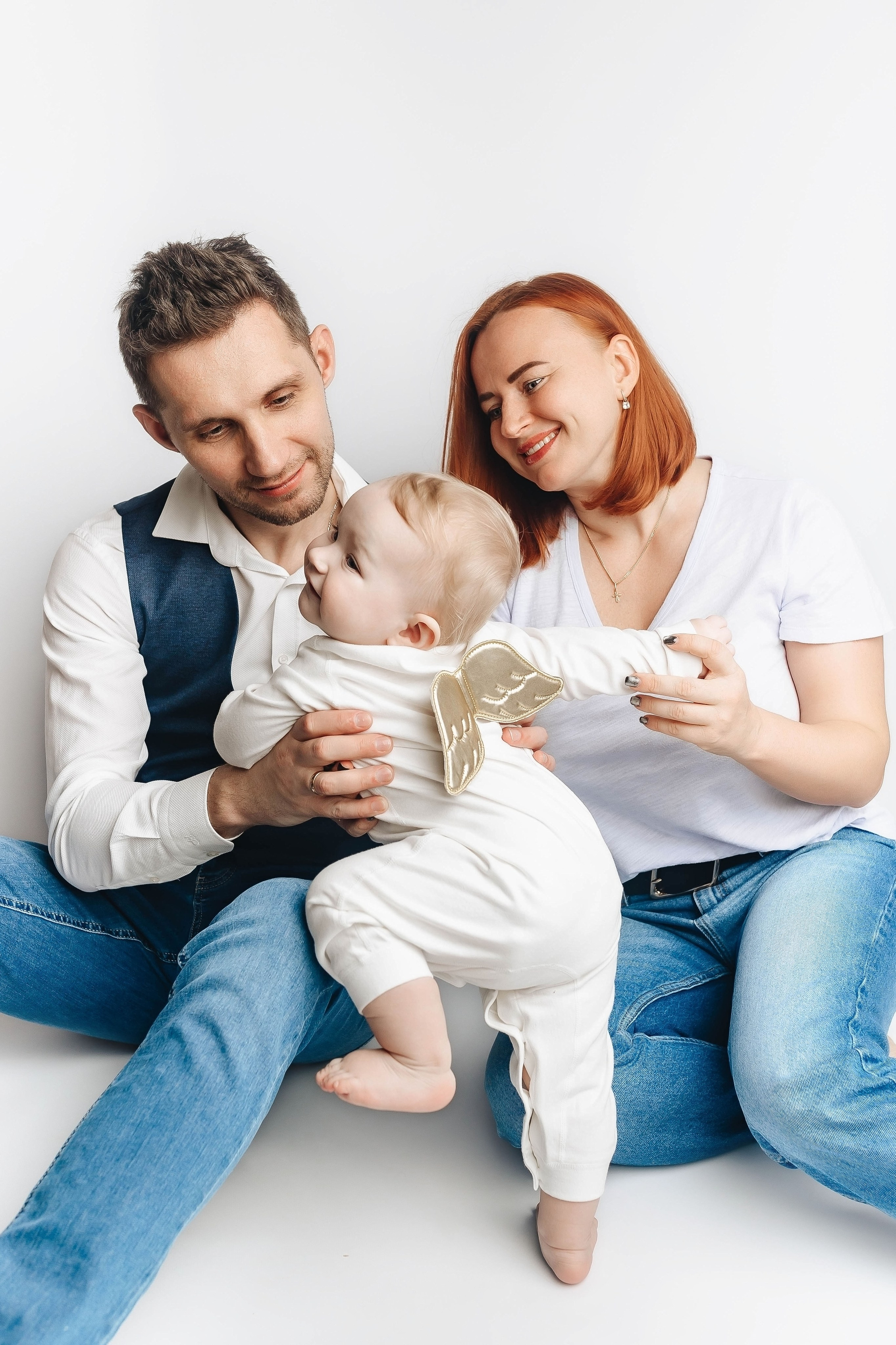 Семейные фото на годиках. Фотограф новорожденных Серпухов, Протвино, Москва I Марина Бурмистрова