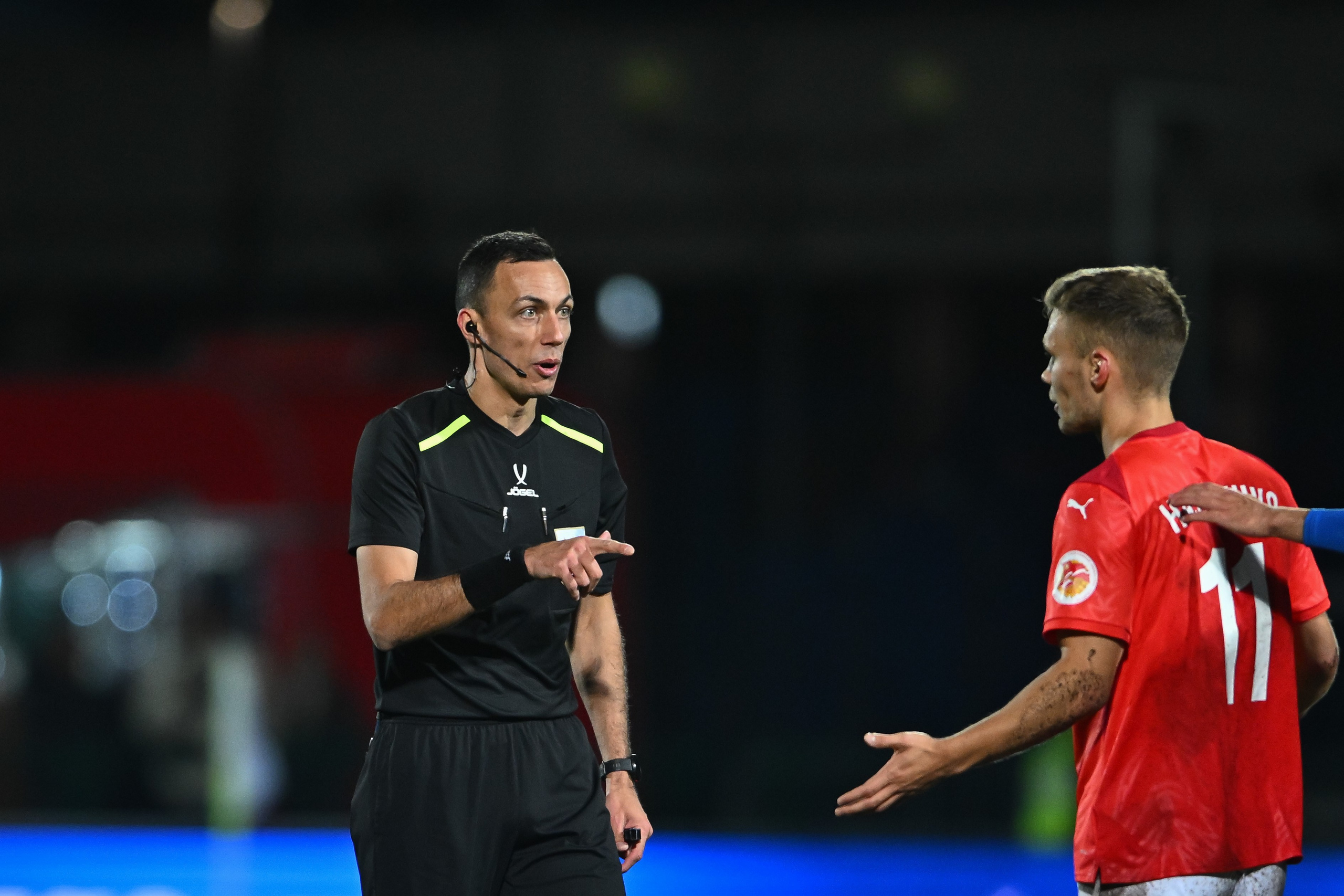 Фотограф на футбол. Спортивный и репортажный фотограф в Казани Вячеслав Сатонин