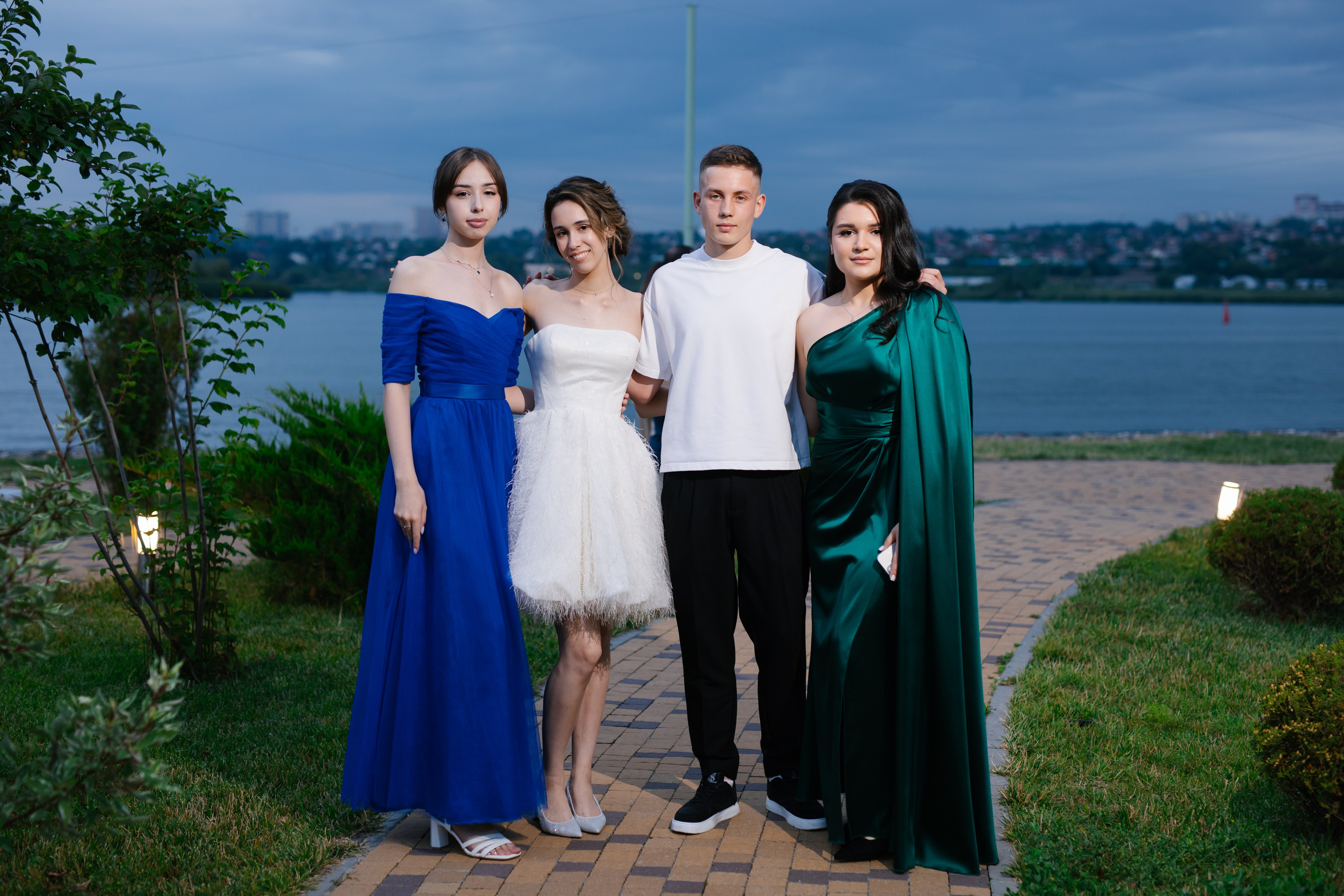 11 класс, ресторан «Донские зори»