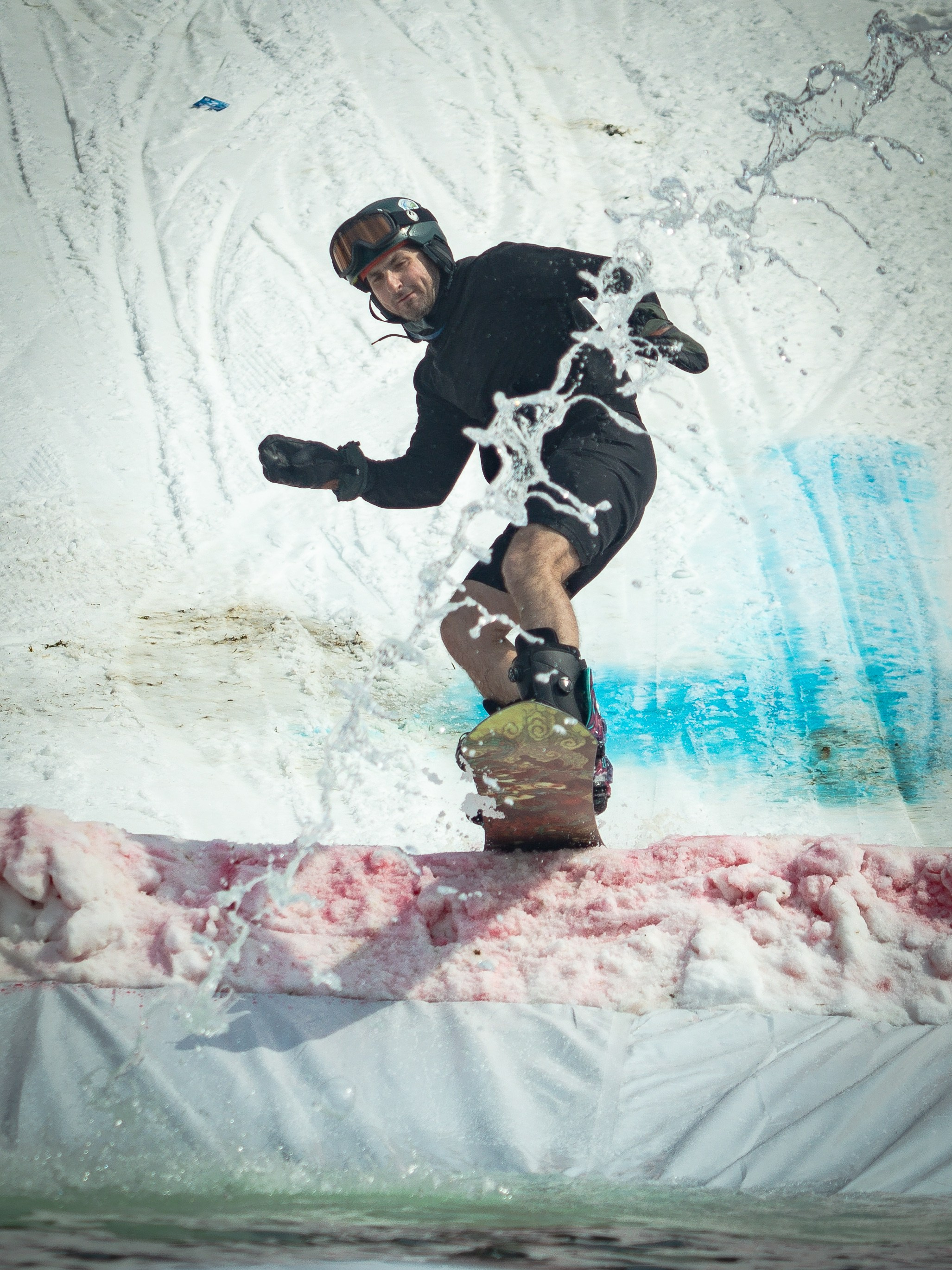 Снежный фестиваль 2025. Фотограф. г. Южно-Сахалинск. Олег Толстов