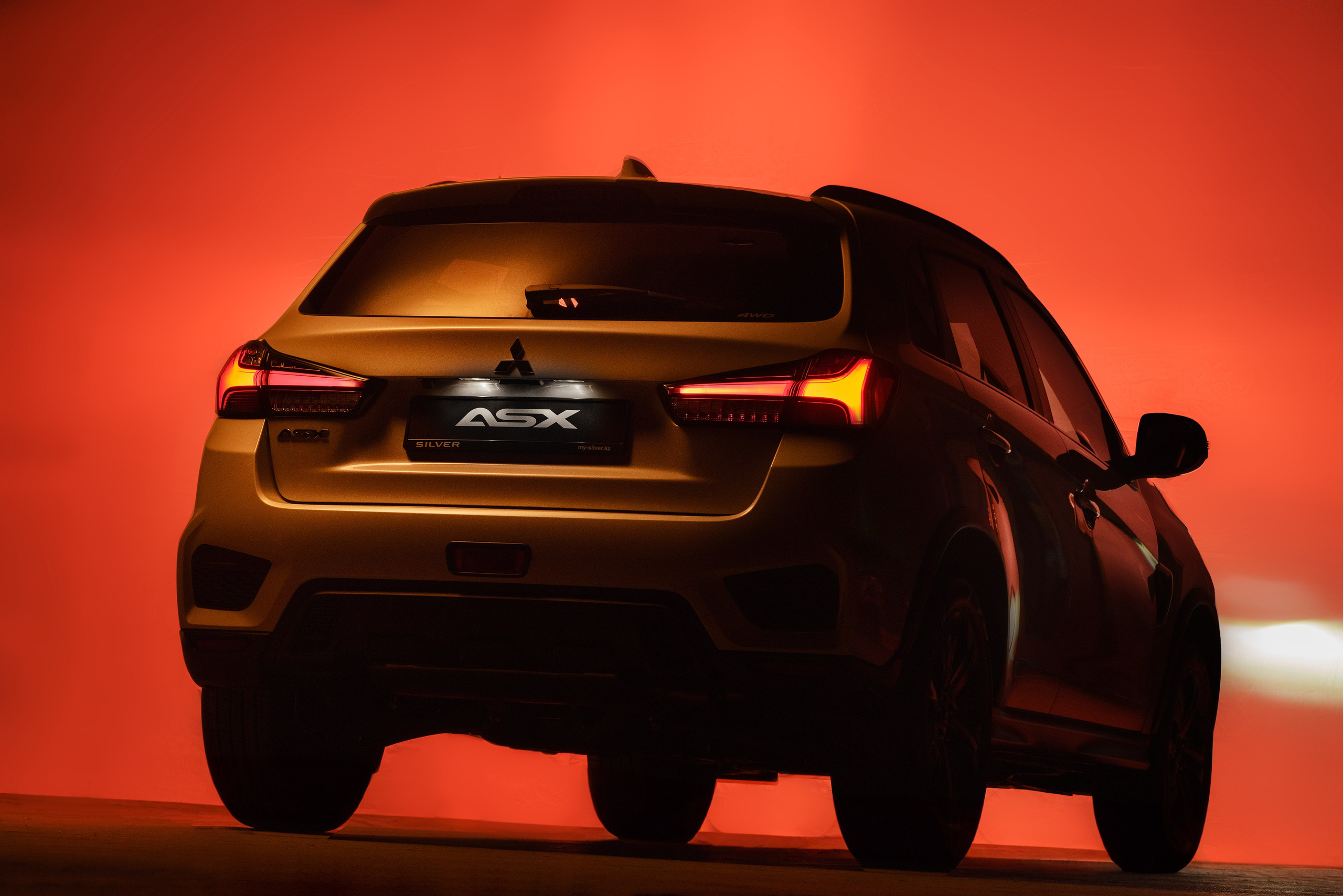 Product. Фотограф рекламы и СММ в Алматы Илья Ким