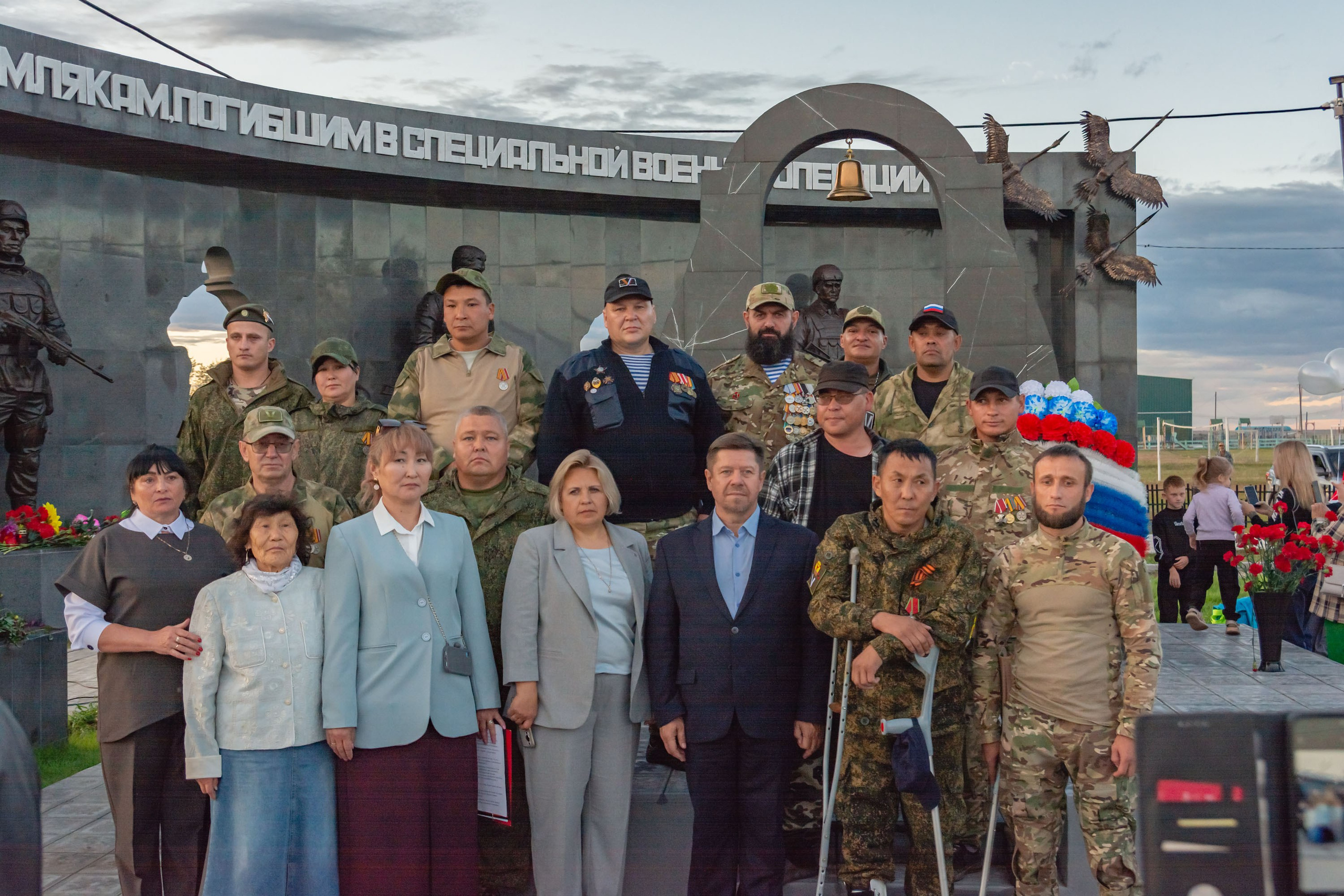 Открытие мемориального комплекса. Фотограф широкого профиля Чита-Цасучей