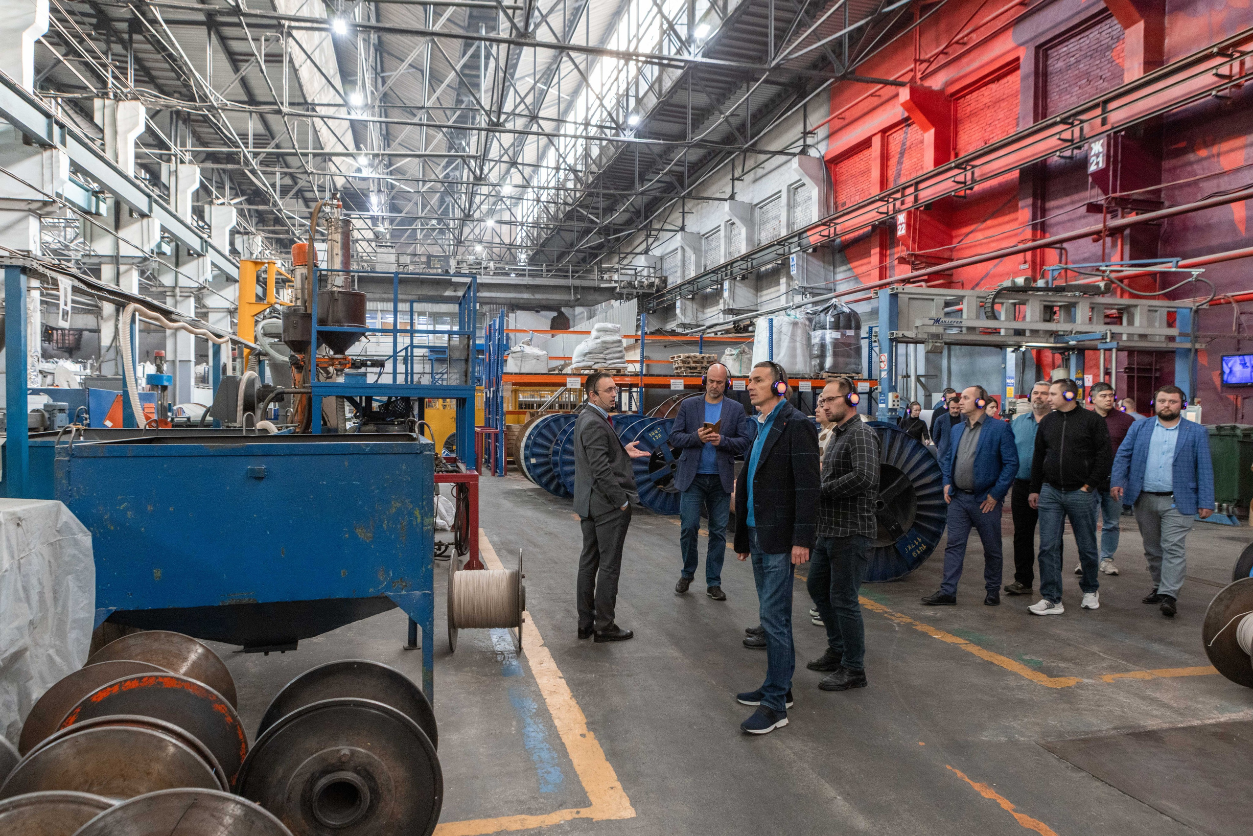 Экскурсия на завод Москабельмет. Рекламный, предметный, репортажный, семейный фотограф и художник в Москве