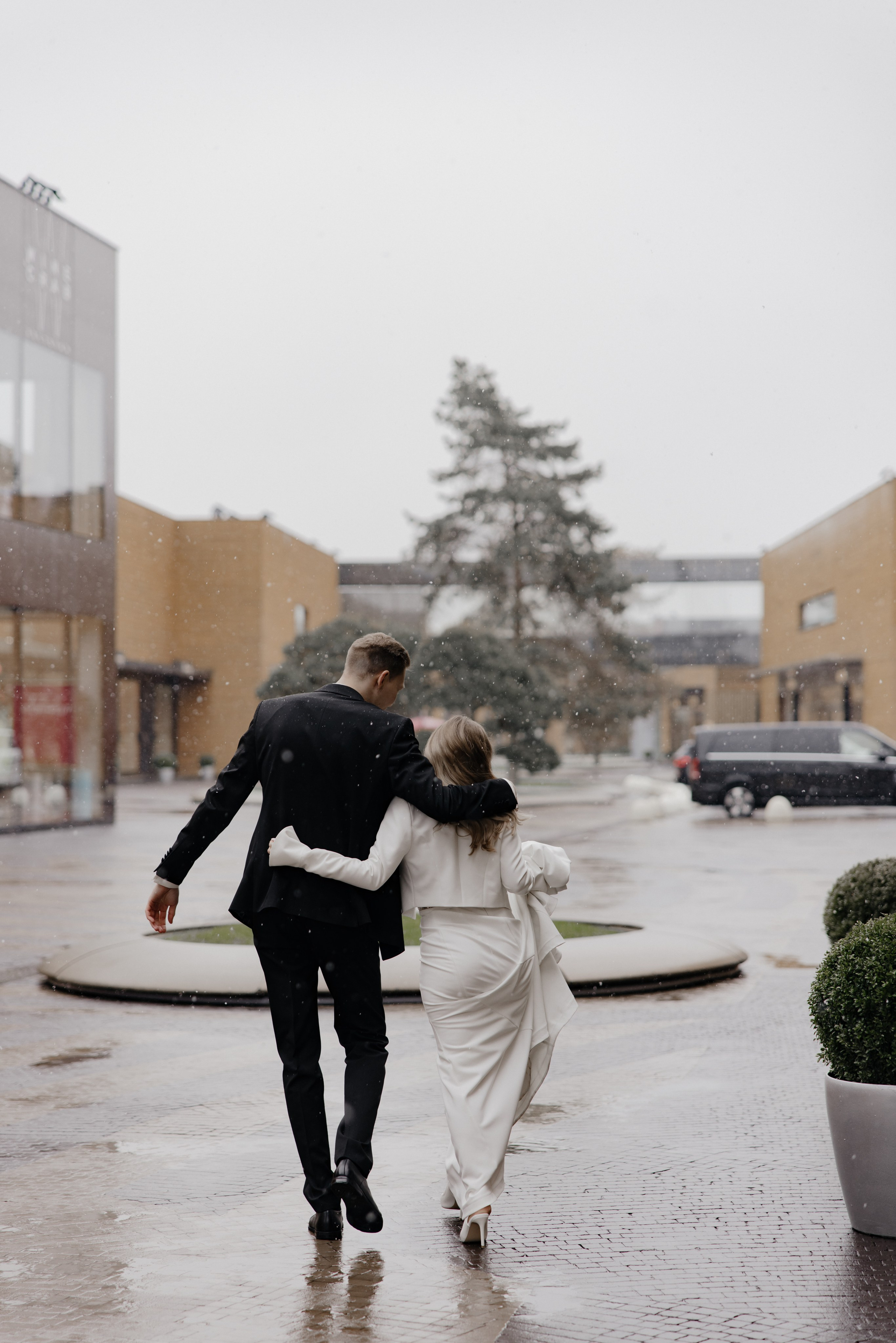 07.05.2024. RETOUCH-HOUSE