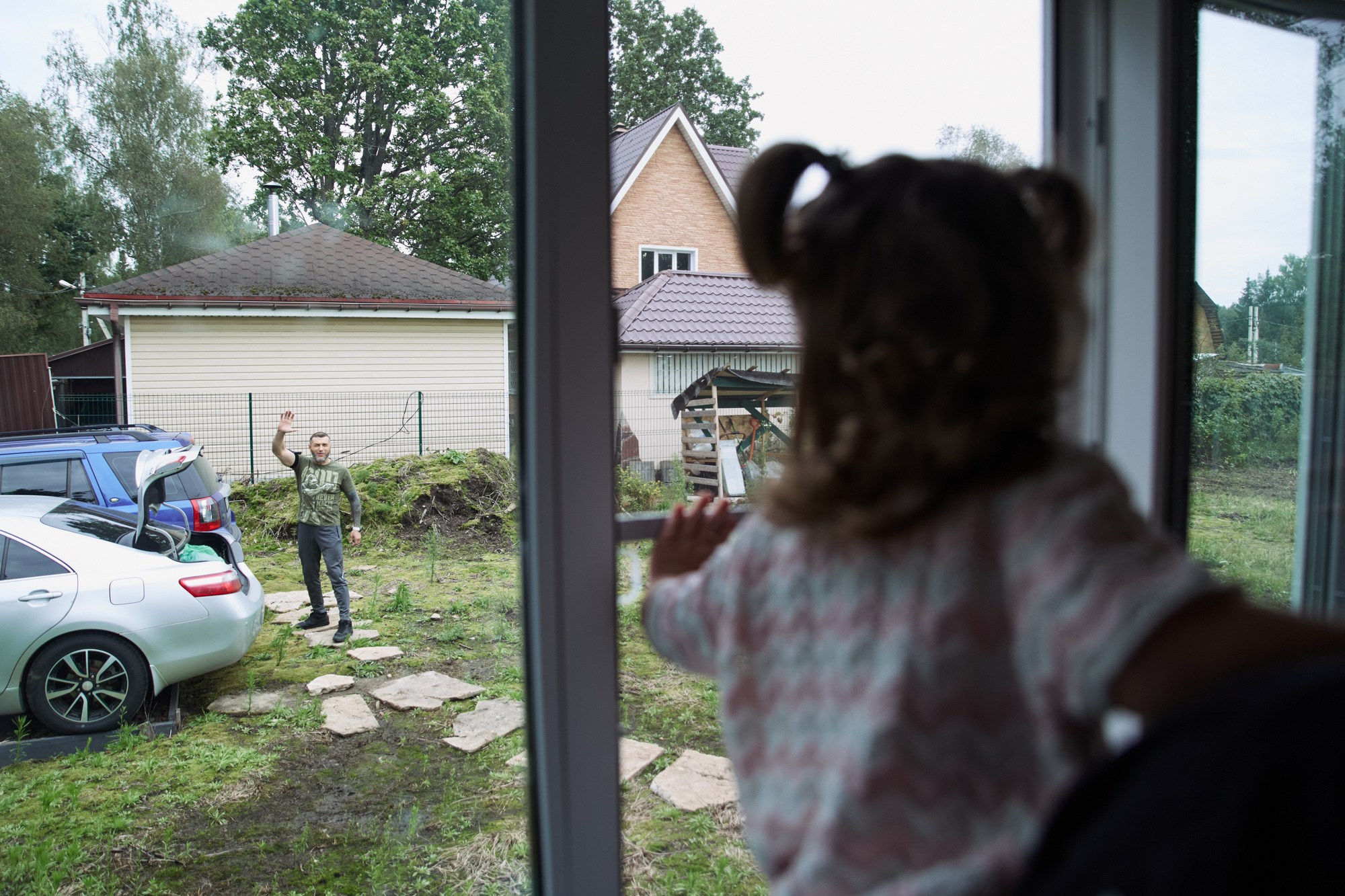 Фотограф на детский день рождения в Москве и Подмосковье: репортажная съемка живых эмоций на даче. Контентный и репортажный фотограф Виталий Кулешов | Москва