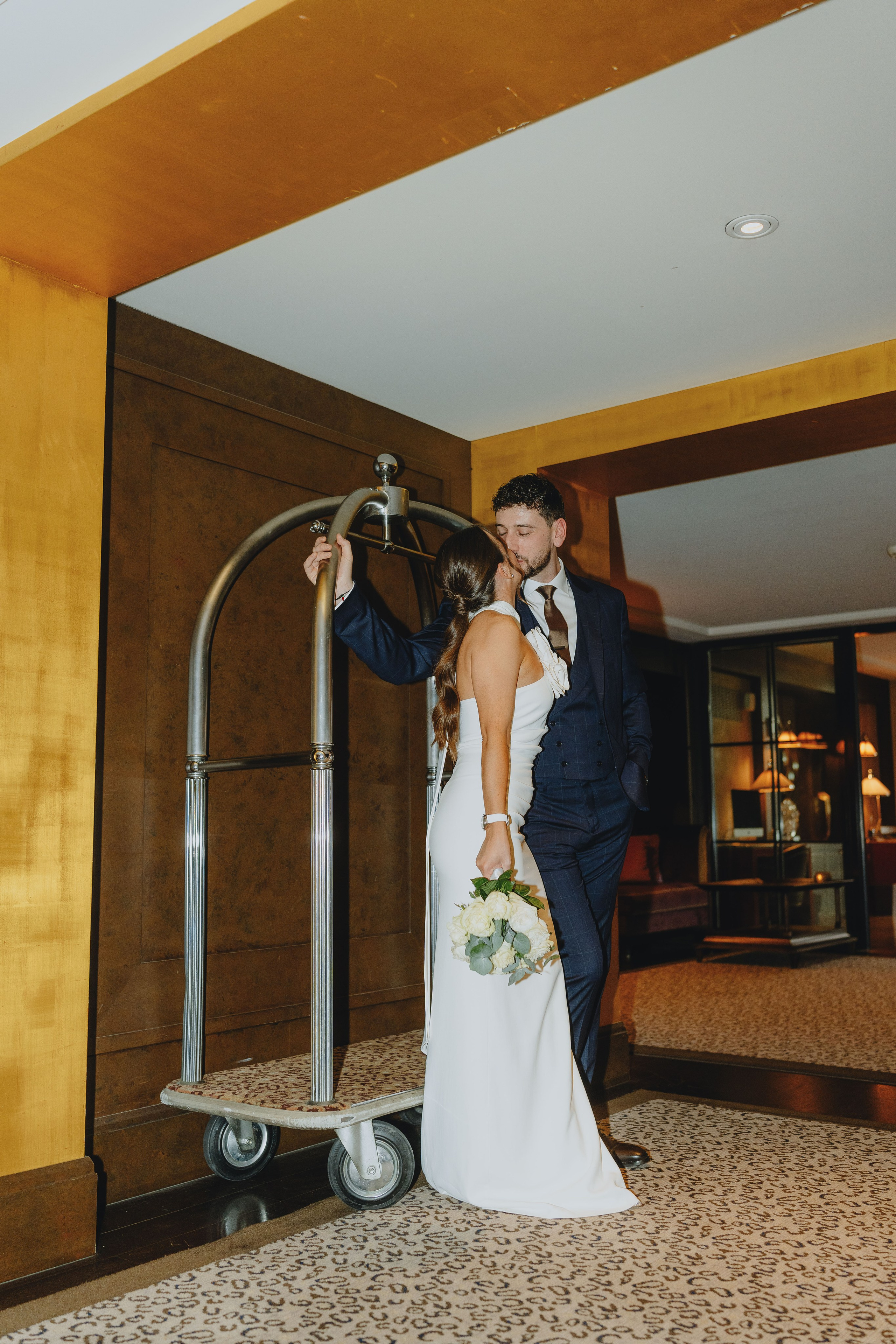 Laurane & Marco | Hotel La Réserve Genève. Photographe de Mariage Professionnelle — Genève & Suisse Romande | Tanya Creator