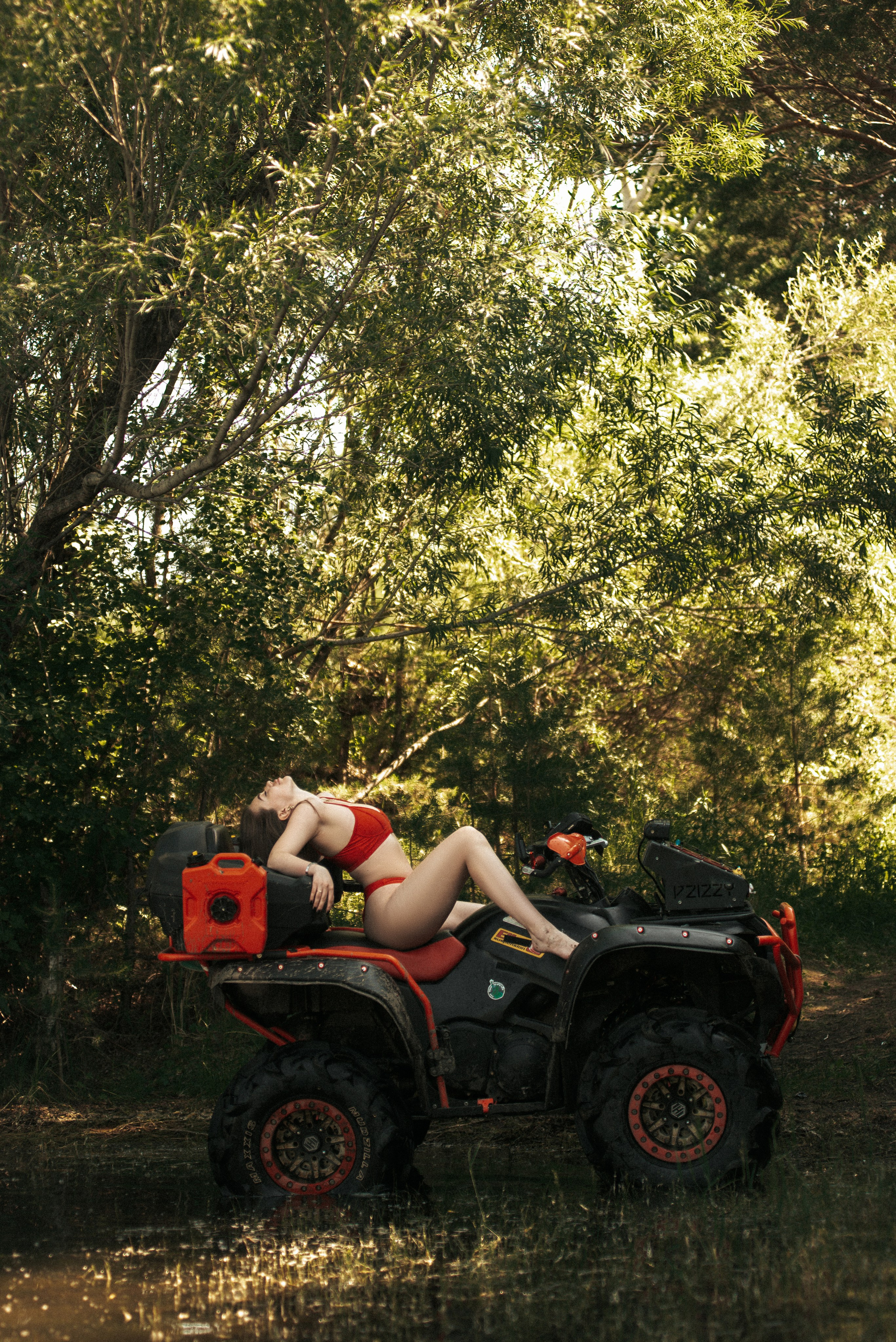 Grizzly. Фотограф