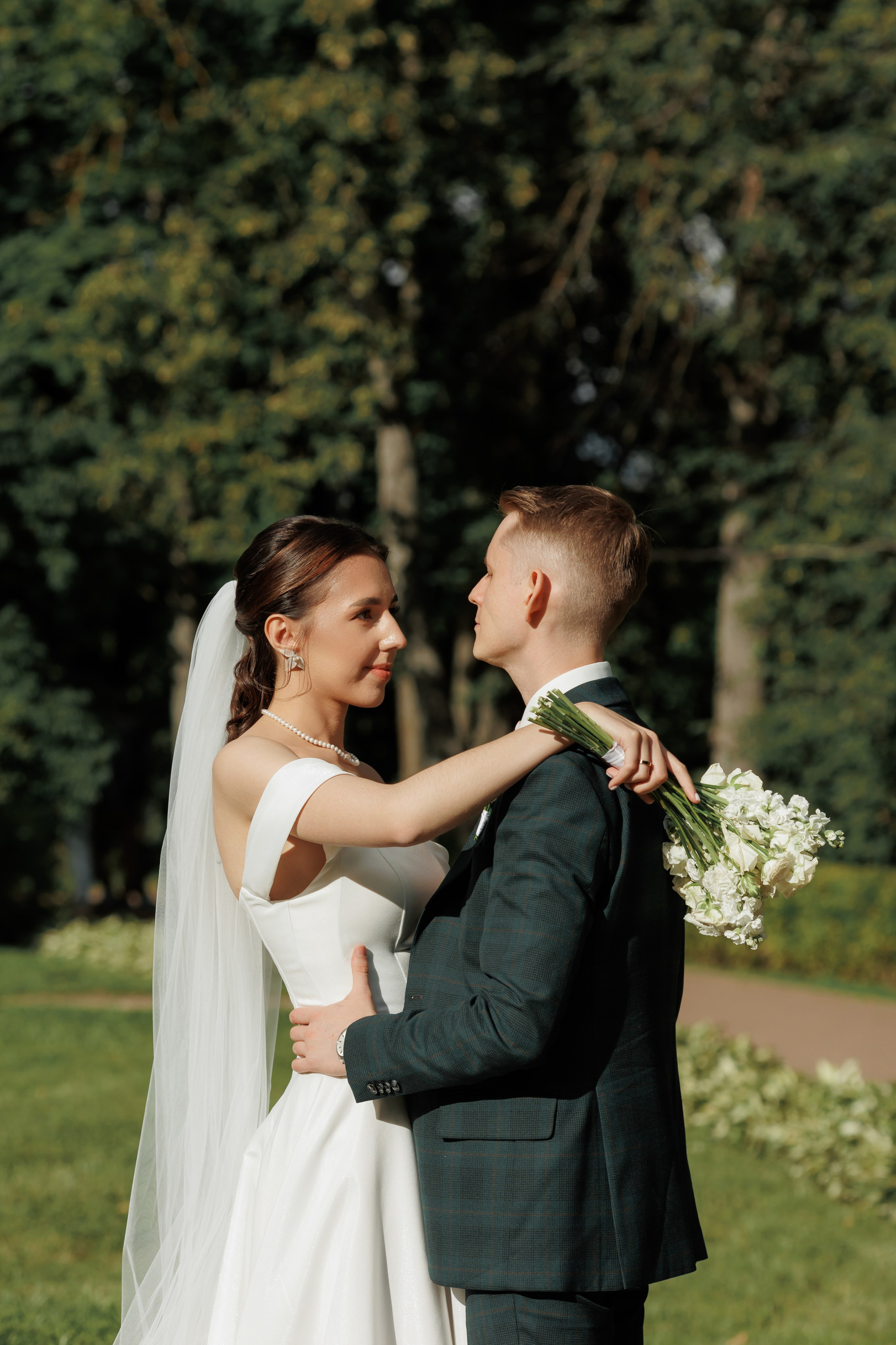 Регистрация в отеле Fish Point, ЗАГС Бутово, прогулка в Остафьево. Свадебный и репортажный фотограф (Москва, Королев и другие)