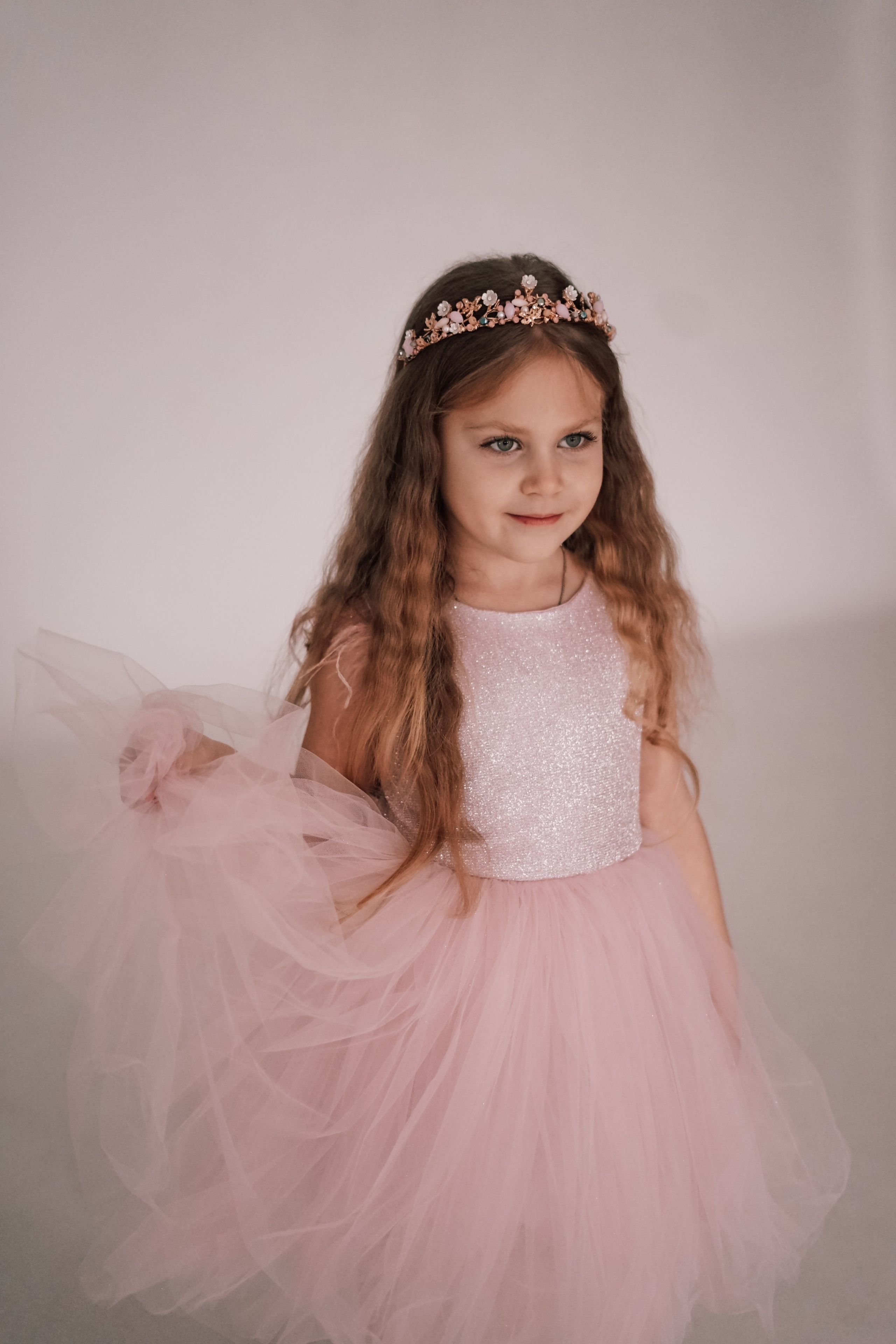 Две сестры. Портретный и семейный фотограф в Мариуполе, РФ. Даша Жогло