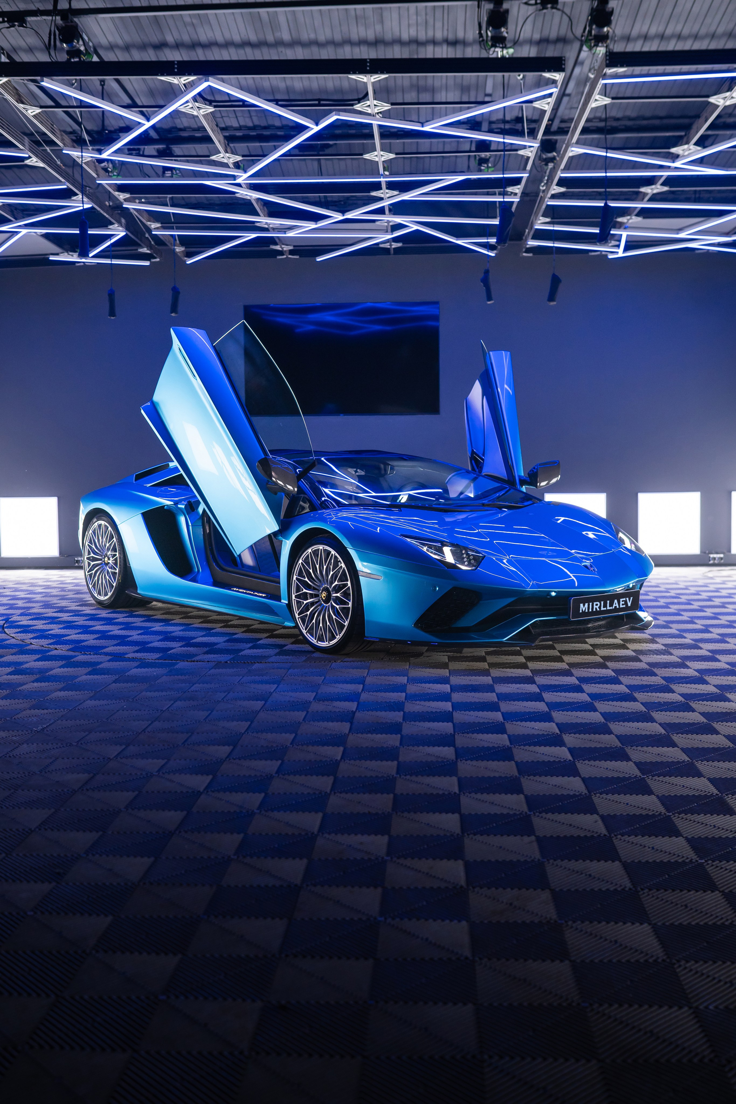 Lamborghini Aventador. Mirllaev