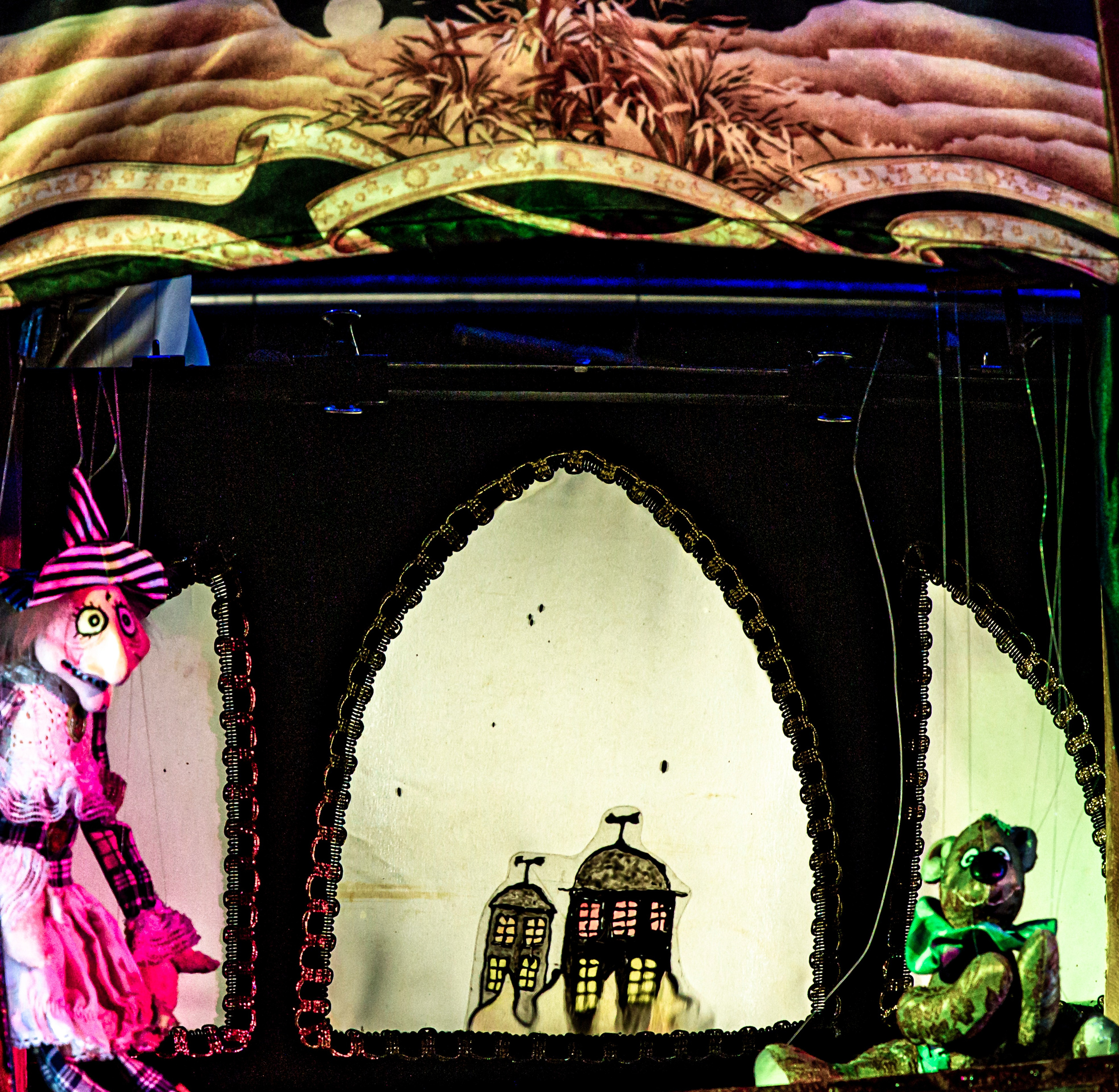 Маленькая ведьма спектакль театра Саквояж. Фотограф в Сочи Юрий Шептаев