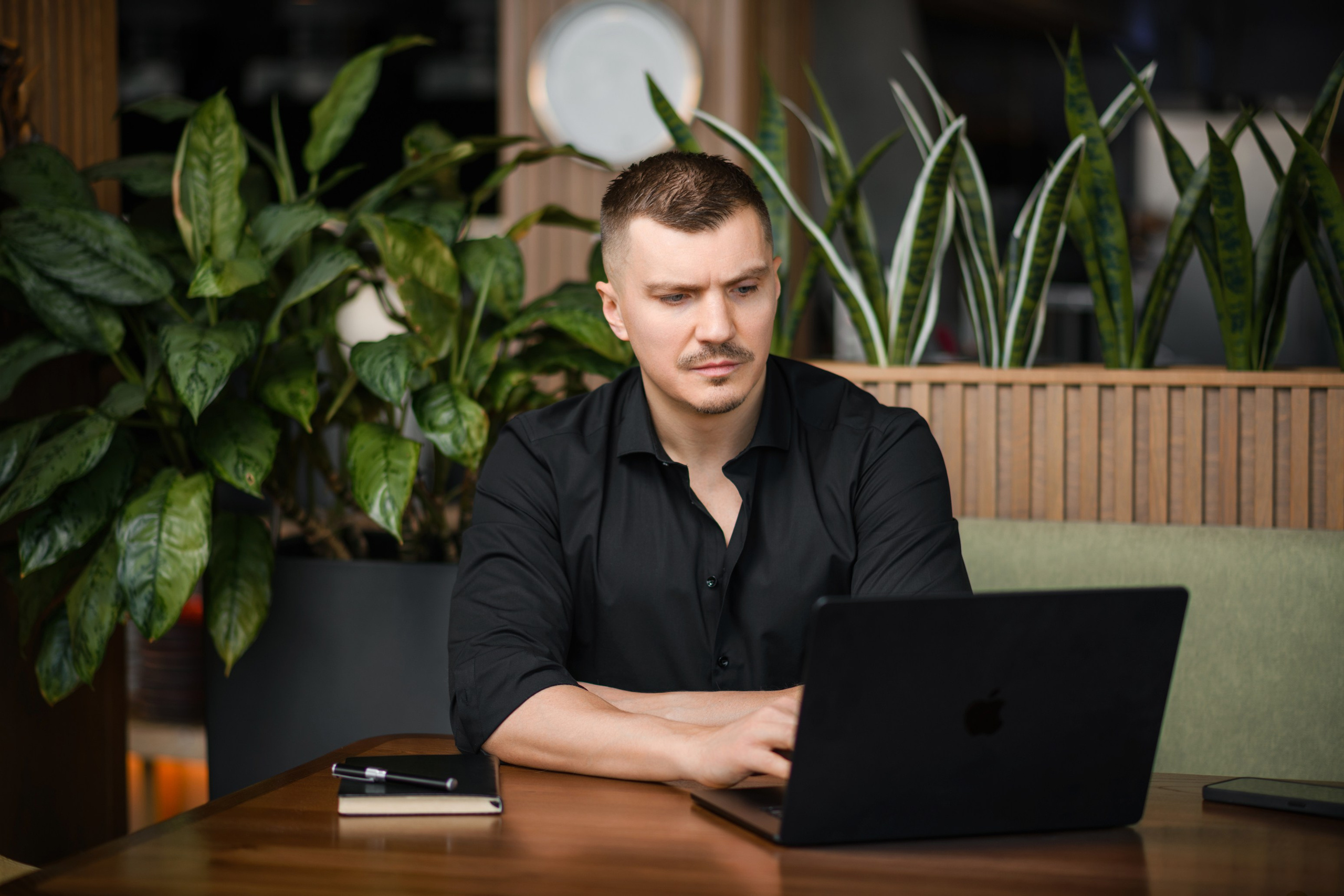 Алексей Дяченко. Руководитель Mediazon. Фотограф Илья Ковалев в Волгограде