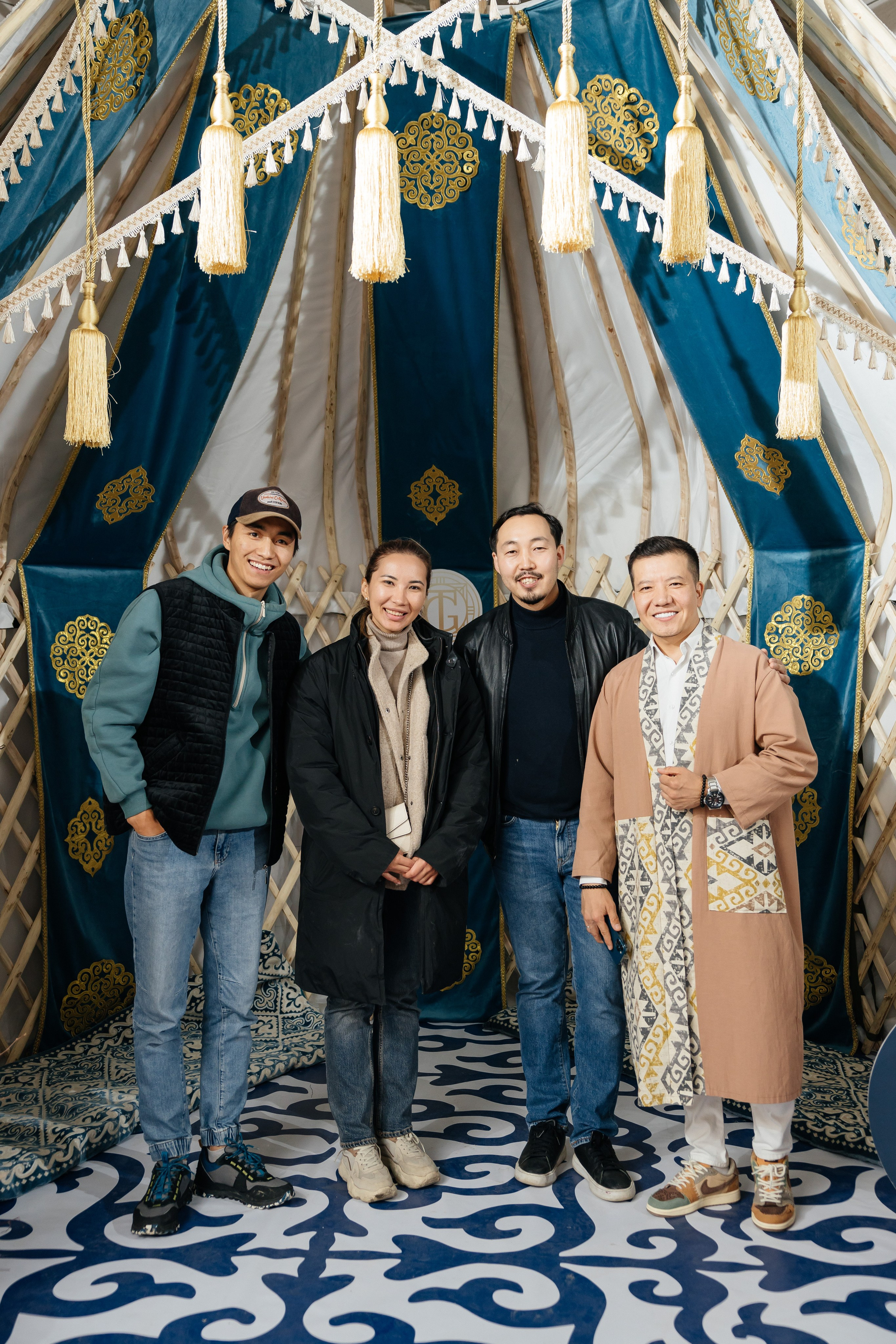 Проект 1. Вручение ключей BI Group. Дата: октябрь 2023. Профессиональный фотограф в городе Астана/Алматы Даурен Сембаев