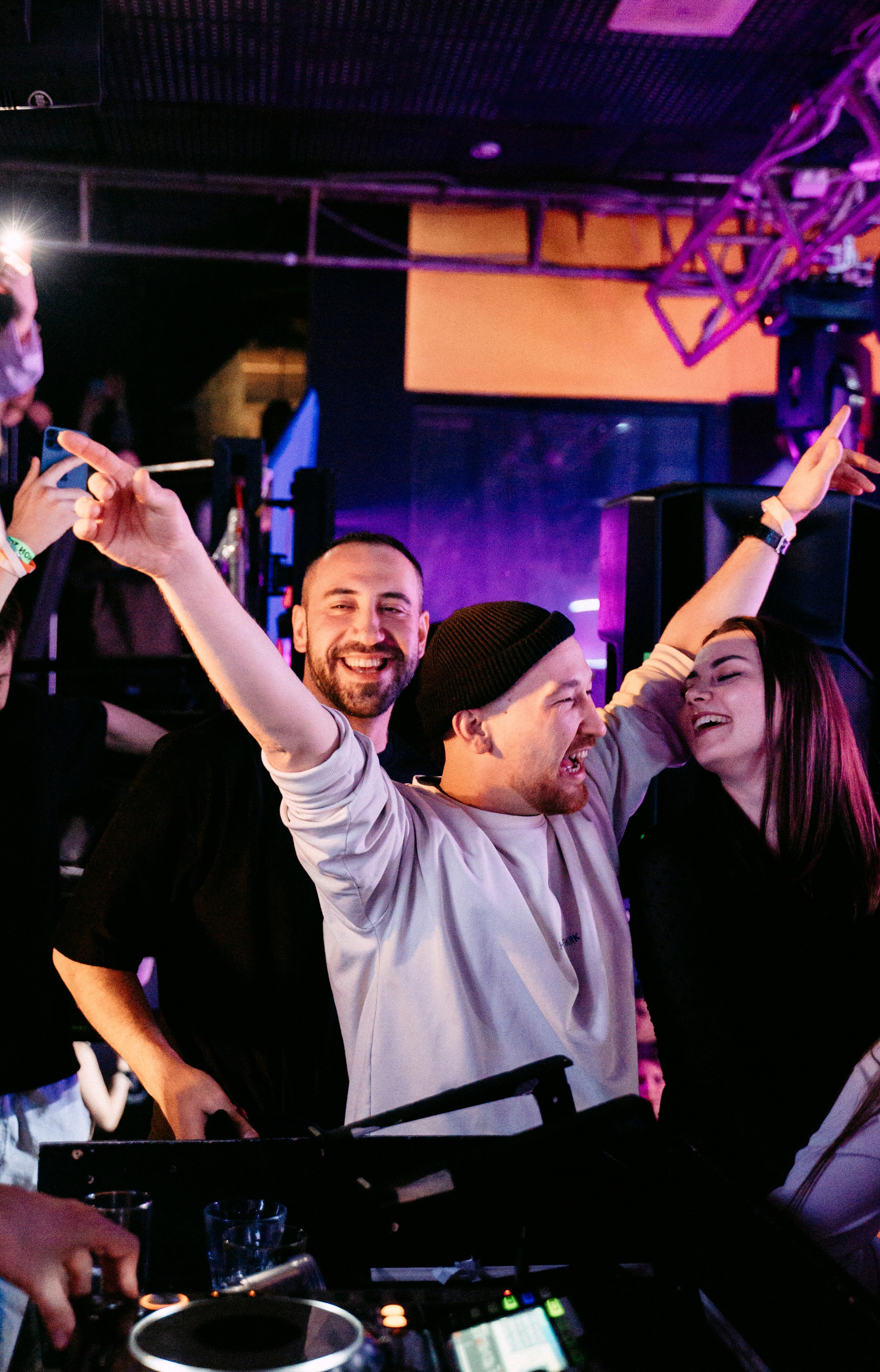 Где мой 2007: ностальгия и Катя Чехова / 2023. Саша Копылов, фотограф в Казани