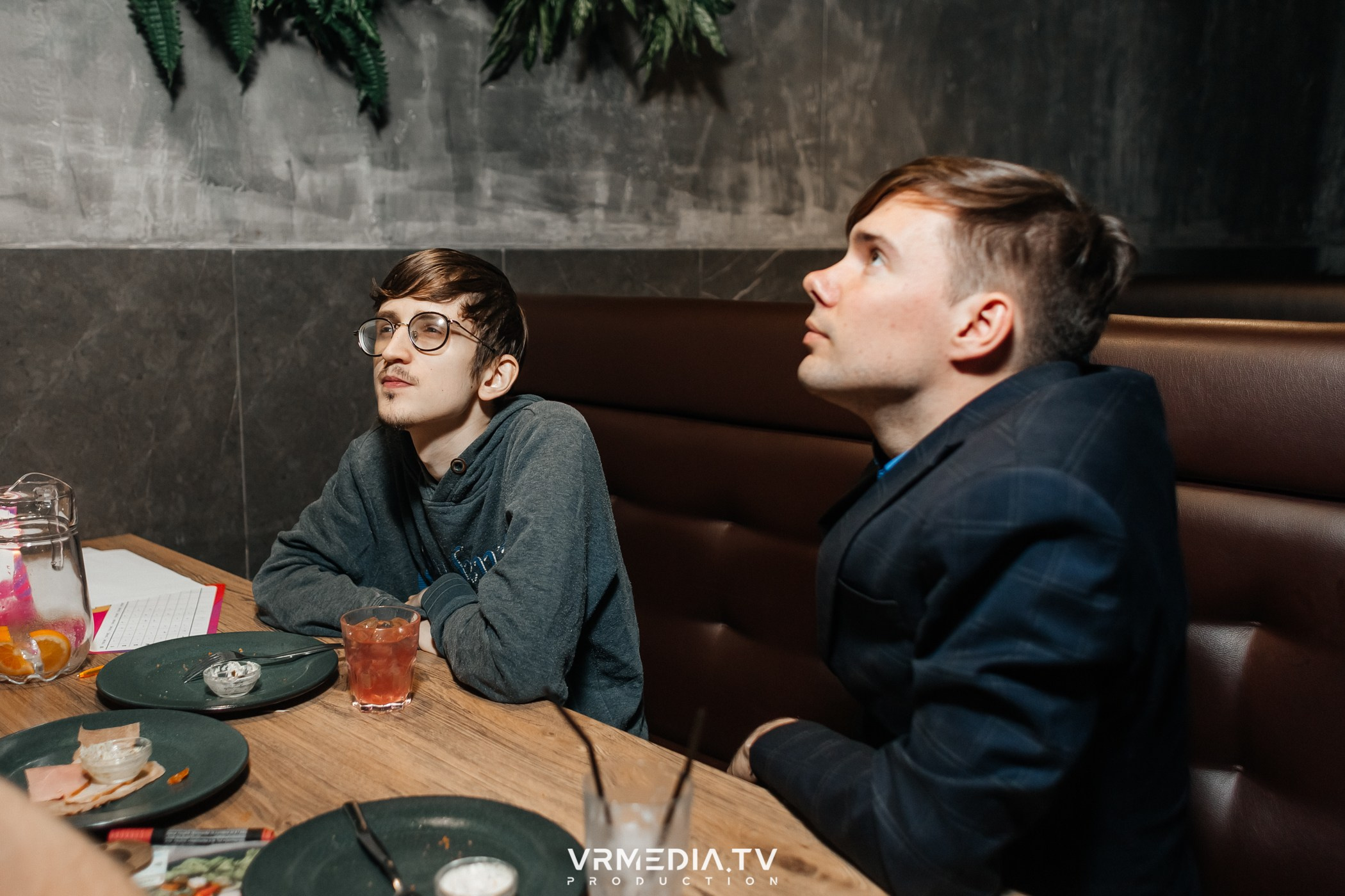 WoW QuiZ в баре «Друзья»