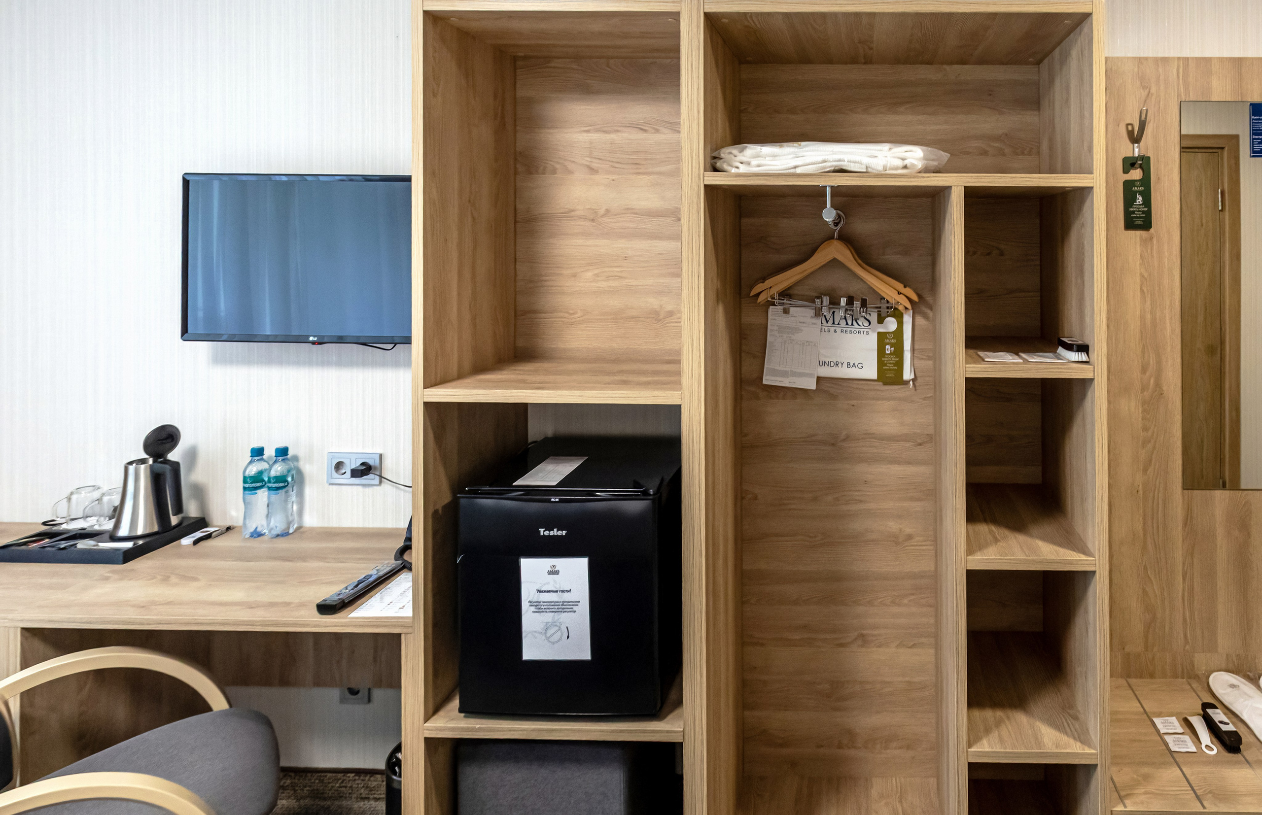 Амакс Сити-отель Уфа, фото Алексея Муравьёва, современный отель,Лобби Амакс Сити-отеля, съёмка фотографа Алексея Муравьёва, гостиничный интерьер,Номера отеля Амакс Сити Уфа, работа фотографа Алексея Муравьёва, комфортабельное размещение,Ресторан Амакс Сити-отеля, фото Алексея Муравьёва, гостиничная кухня,Рецепция Амакс Сити Уфа, съёмка Алексея Муравьёва, сервис для гостей,Спа-зона отеля Амакс Сити, фото Алексея Муравьёва, оздоровительные услуги,Конференц-зал Амакс Сити-отеля, работа фотографа Алексея Муравьёва, бизнес-мероприятия,Лифт отеля Амакс Сити Уфа, съёмка Алексея Муравьёва, современный дизайн,Номера люкс Амакс Сити, фото Алексея Муравьёва, премиальный комфорт,Зона отдыха Амакс Сити-отеля, работа фотографа Алексея Муравьёва, релакс для гостей,Инфраструктура Амакс Сити Уфа, съёмка Алексея Муравьёва, гостиничные услуги,Паркинг отеля Амакс Сити, фото Алексея Муравьёва, безопасность гостей,Вестибюль Амакс Сити, работа фотографа Алексея Муравьёва, элегантность интерьера,Номера стандарт Амакс Сити-отеля, съёмка Алексея Муравьёва, удобство проживания,Общественные зоны Амакс Сити Уфа, фото Алексея Муравьёва, современный дизайн,Ресторан и бар Амакс Сити, работа фотографа Алексея Муравьёва, гастрономические предложения,Интерьер отеля Амакс Сити Уфа, фото Алексея Муравьёва, гостиничный стиль,Мебель номеров Амакс Сити, съёмка Алексея Муравьёва, комфорт для постояльцев,Освещение отеля Амакс Сити, работа фотографа Алексея Муравьёва, уют для гостей,Терраса Амакс Сити-отеля, фото Алексея Муравьёва, панорамный вид