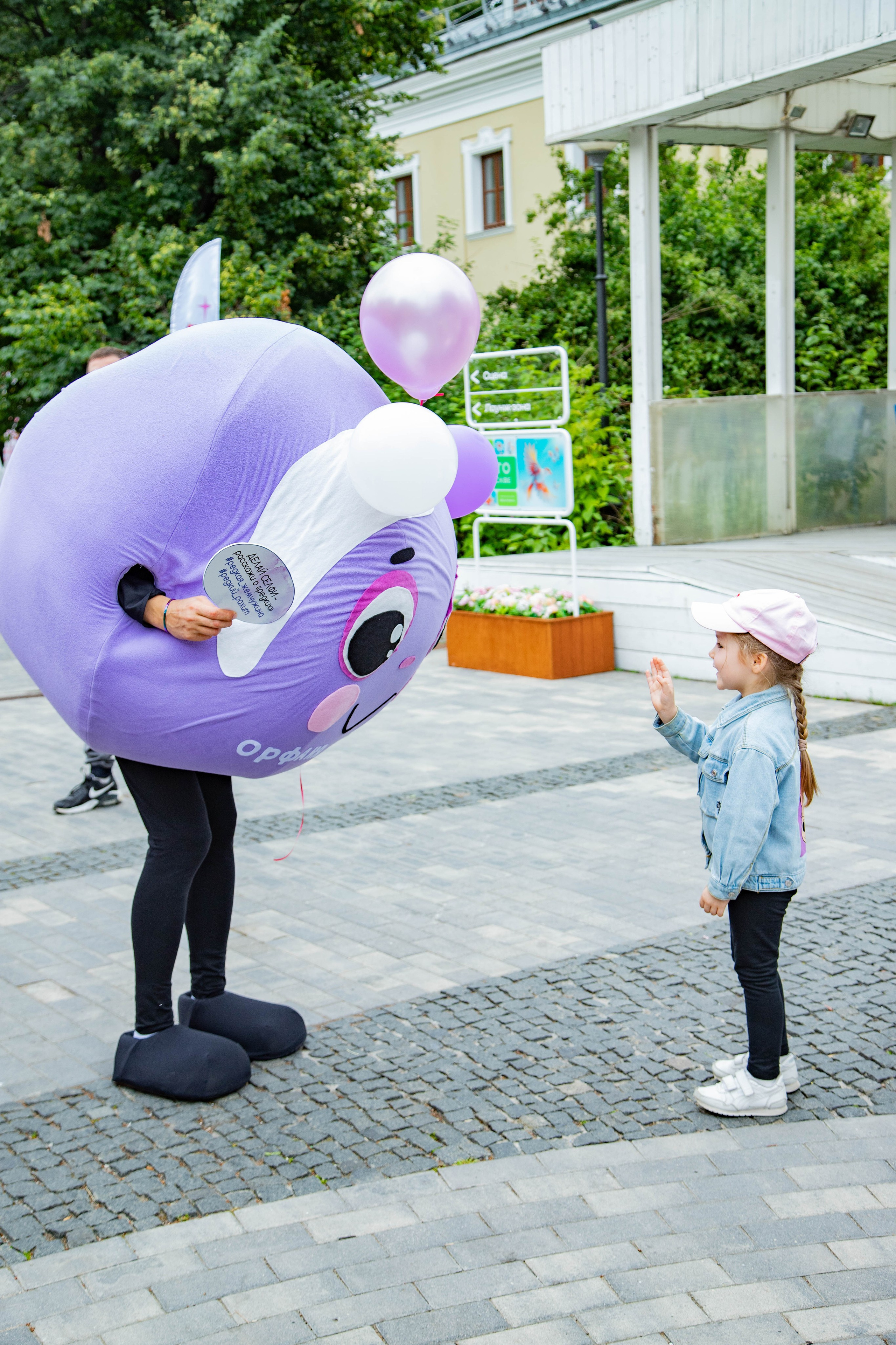 Съемка для благотворительного фонда. Женский фотограф в Москве Рина Леонтьева