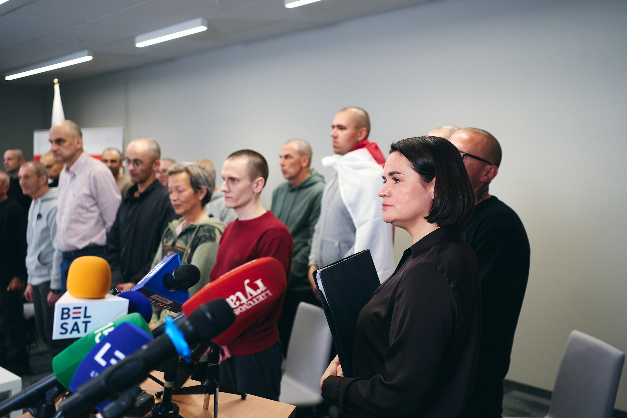 Press conference with Sviatlana Tsikhanouskaya and released political prisoners. Photographer in Vilnius