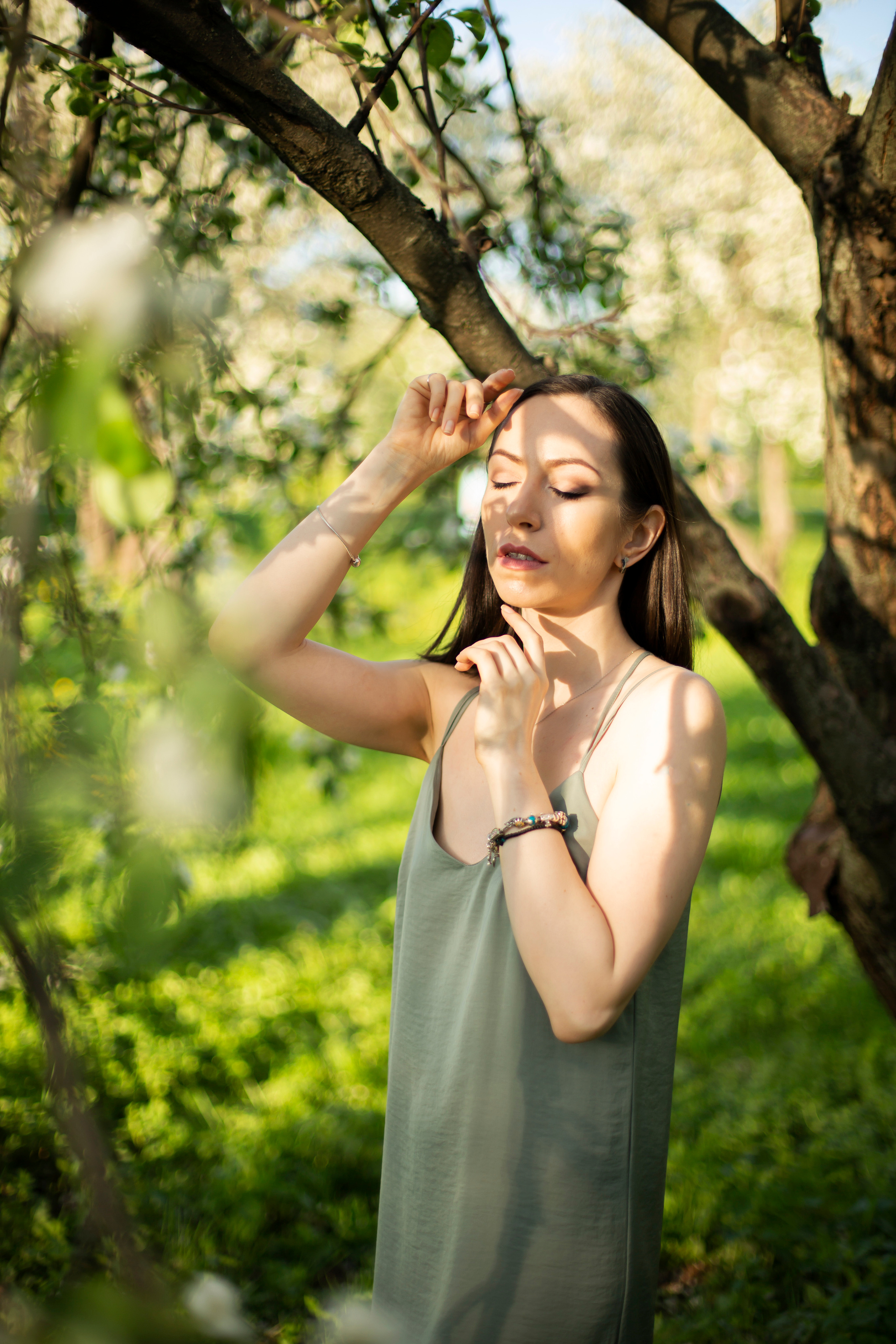 Весенняя фотосессия в цветах. Семейный и портретный фотограф в Москве Елена Флегант