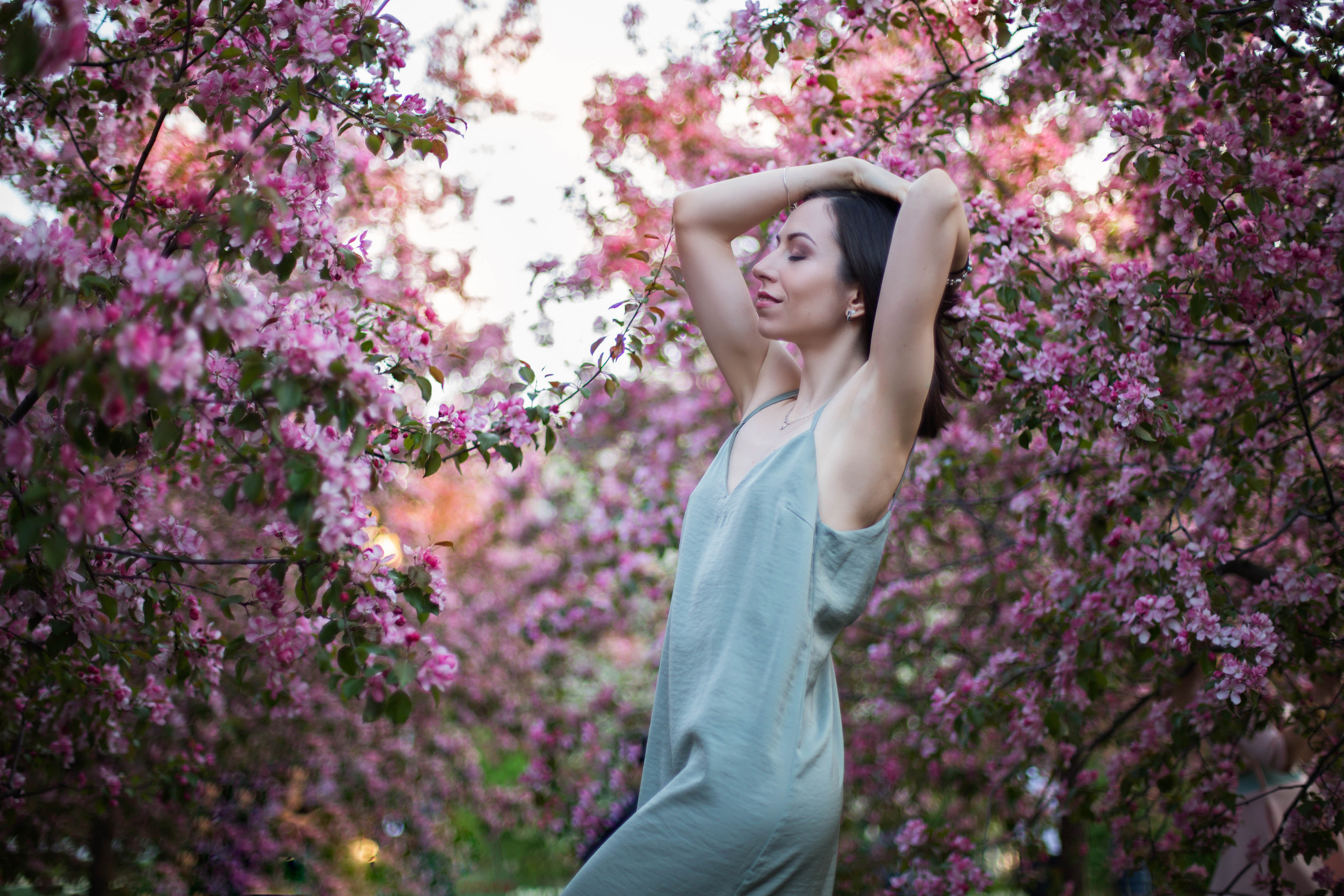 Весенняя фотосессия в цветах. Семейный и портретный фотограф в Москве Елена Флегант