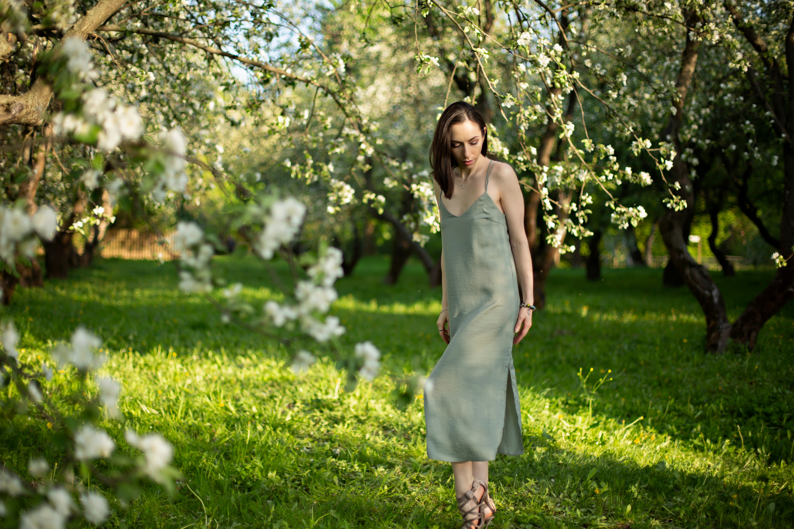 Весенняя фотосессия в цветах. Семейный и портретный фотограф в Москве Елена Флегант
