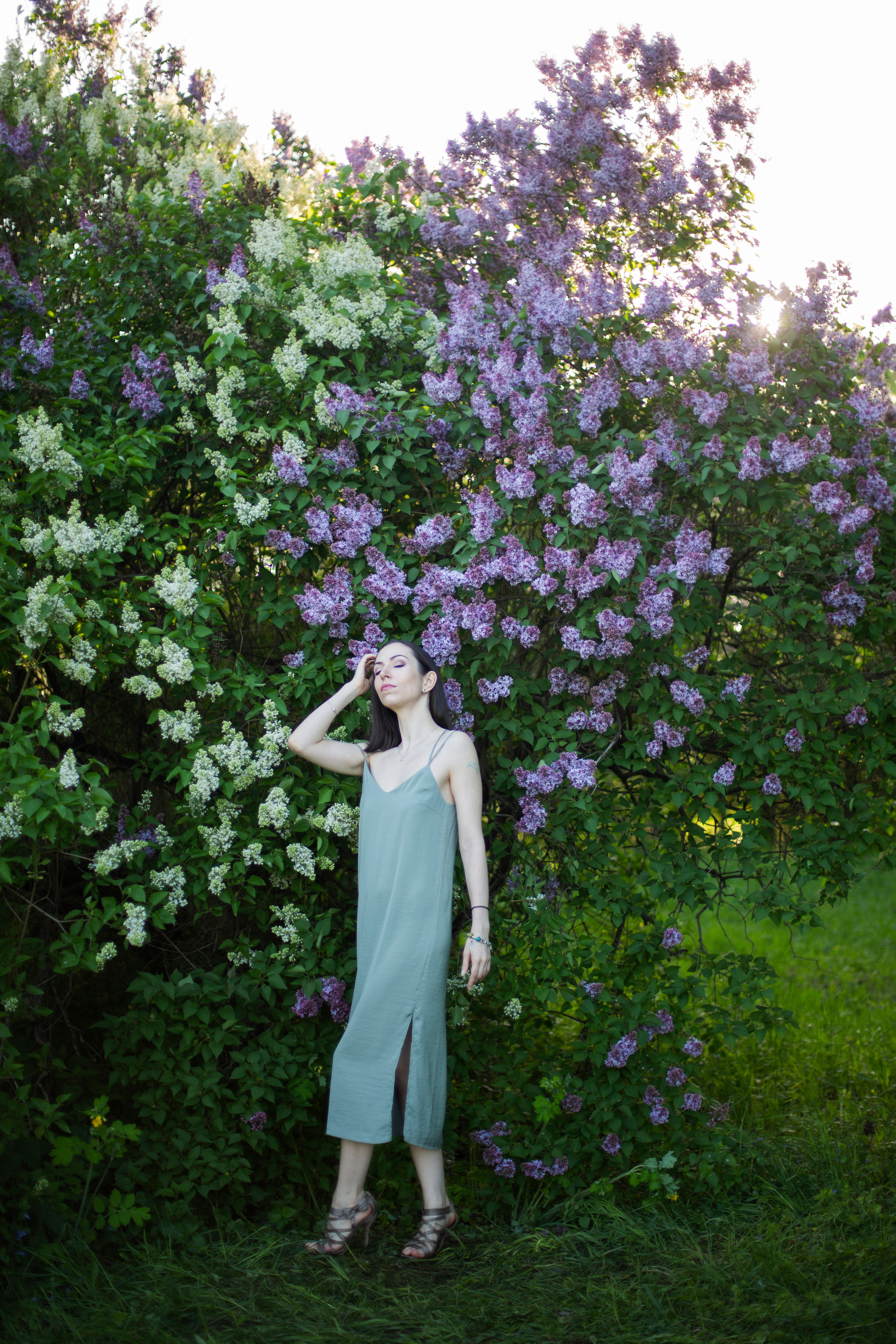 Весенняя фотосессия в цветах. Семейный и портретный фотограф в Москве Елена Флегант