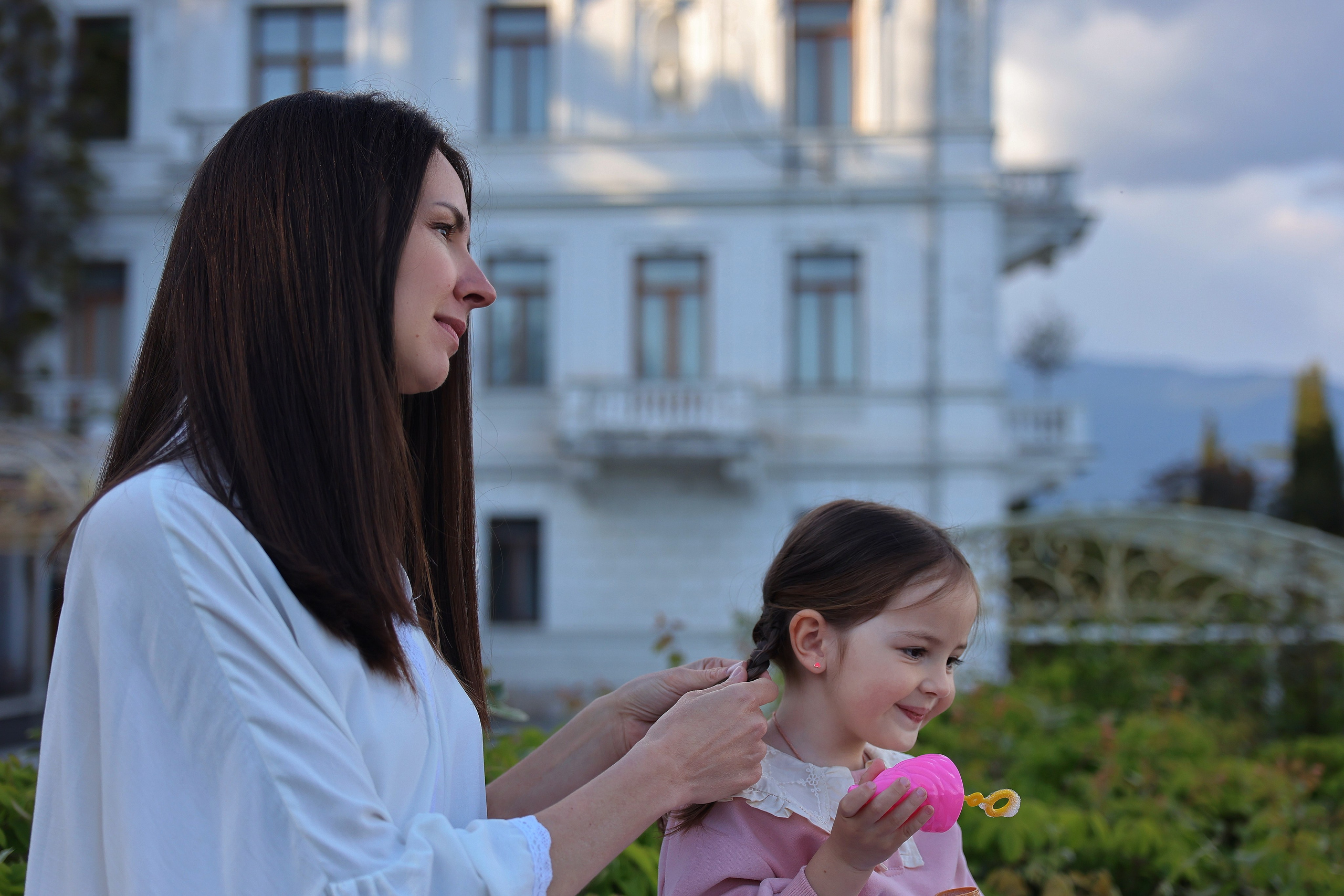 Таня и Кира: Ливадийский дворец. Фотограф в Ялте