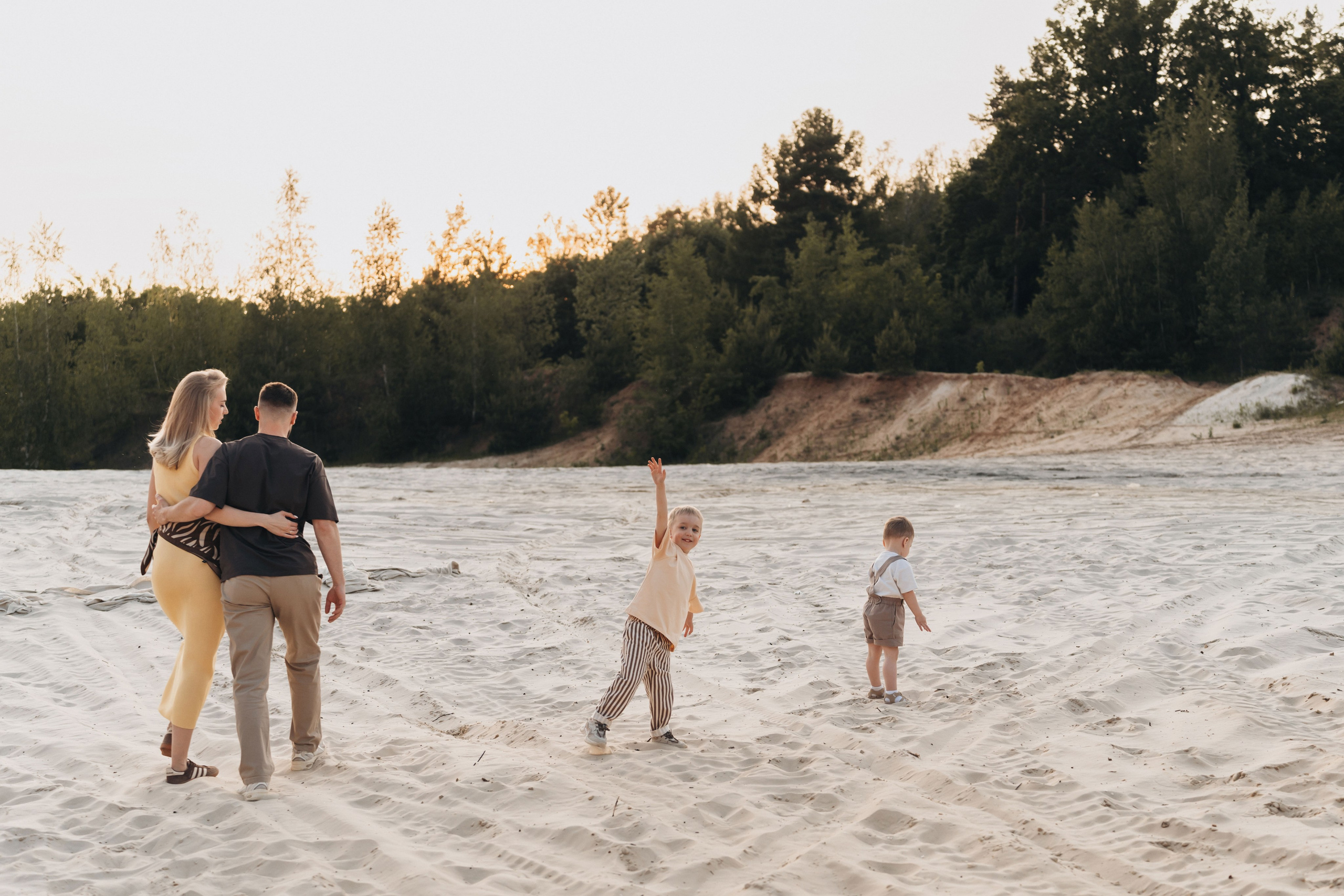 На карьере. Ваш фотограф Вика Артемова