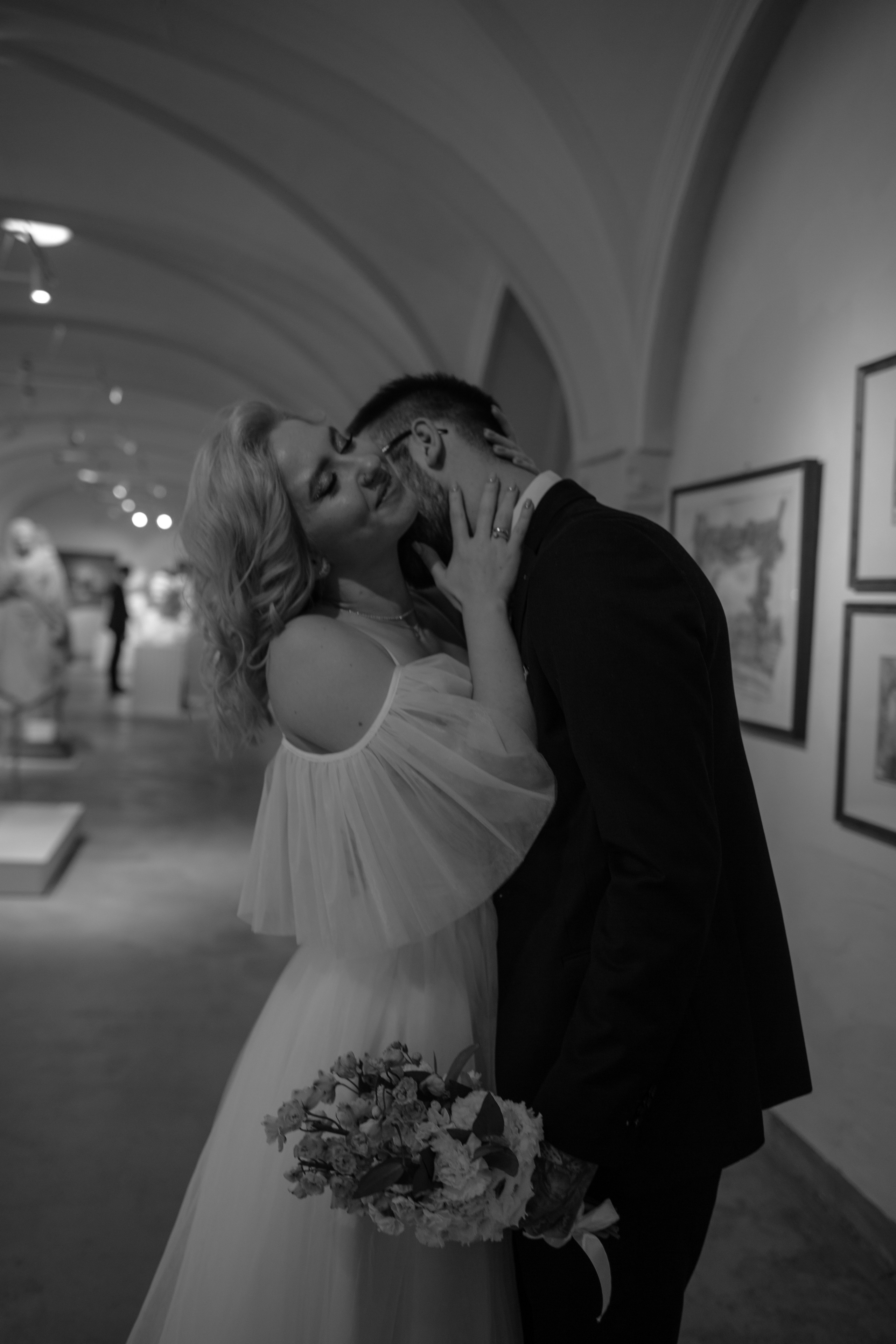 Максим и Александра. Биржевой сквер. Фотограф в Калининграде Решетникова Алина