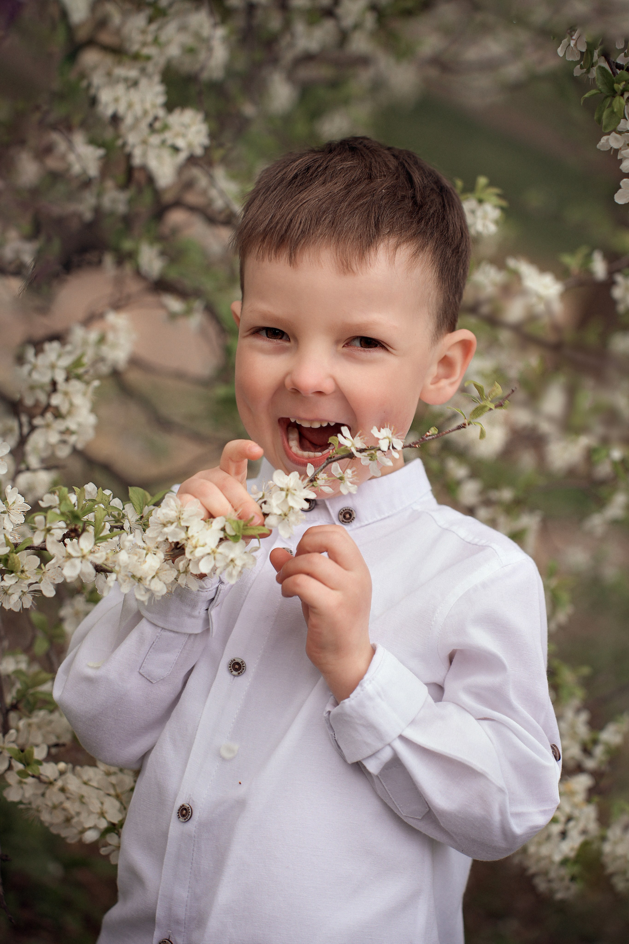 Детский весенний портрет в Красногорске. Фотограф Ольга Чувалдина Москва