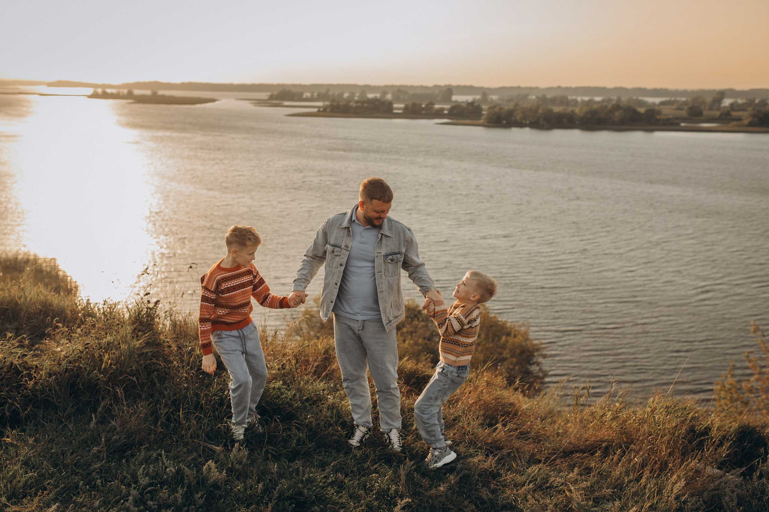 Арина, Тимофей и Егор. Фотограф Юлия Хакимова / Казань/ Чистополь