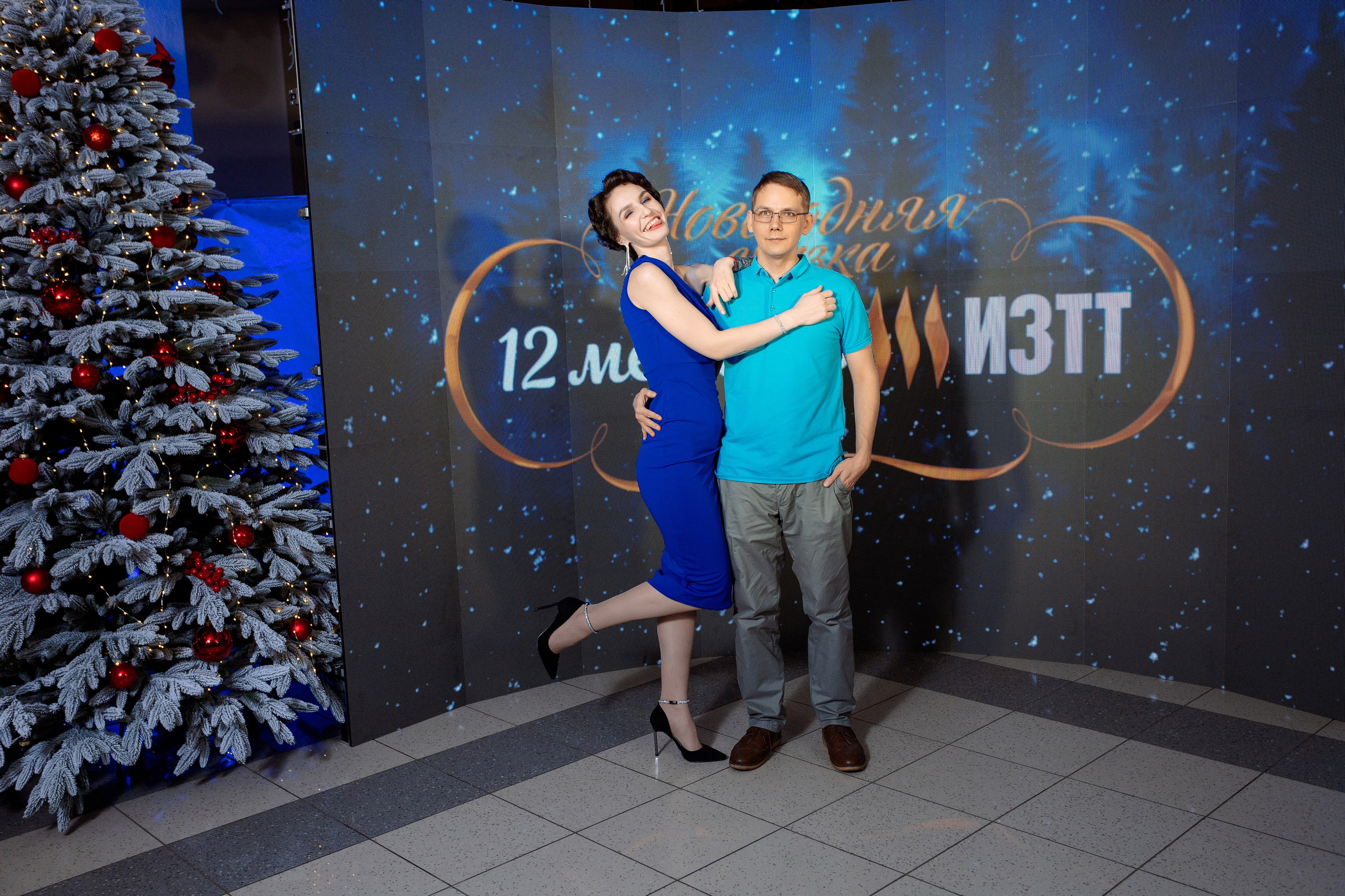 РЕПОРТАЖ: НОВЫЙ ГОД В ДК МЕТАЛЛУРГ. Профессиональный фотограф в Ижевске Леша Петров