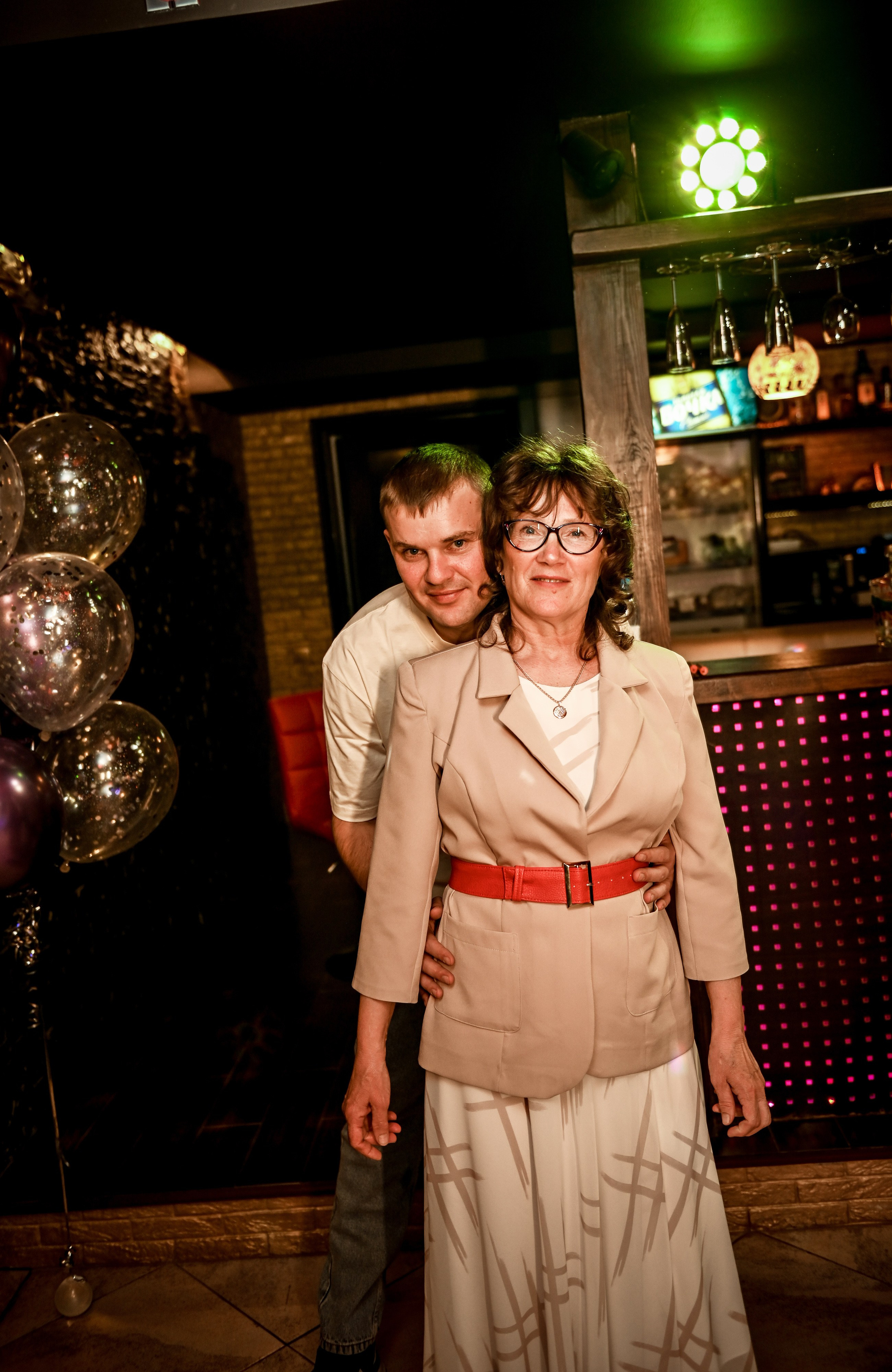 День рождения. Свадебный, семейный, детский, контент фотограф в Омске Максим Ильин