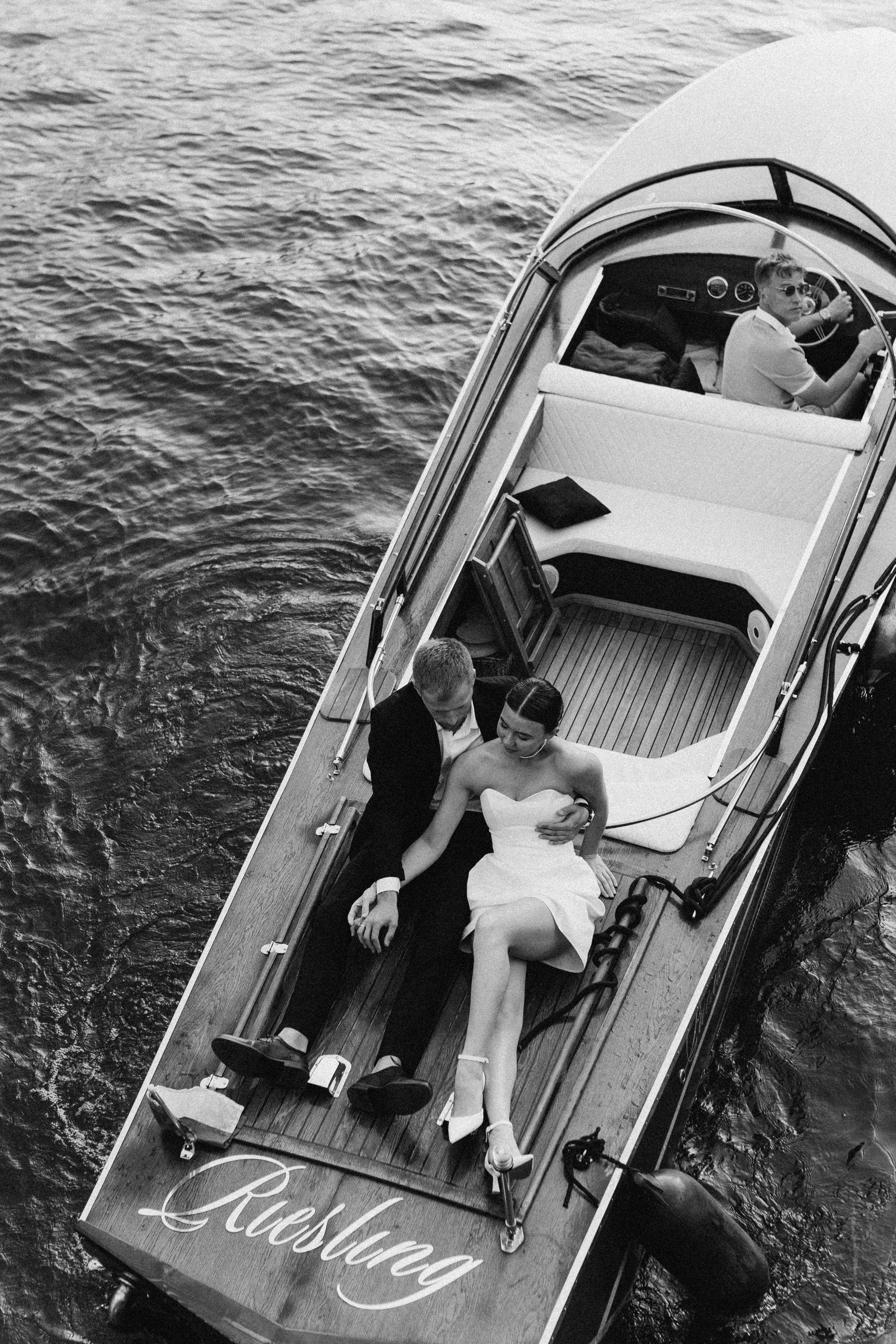 Костя и Лиза|прогулка + катер. Свадебный и love story фотограф в Санкт-Петербурге