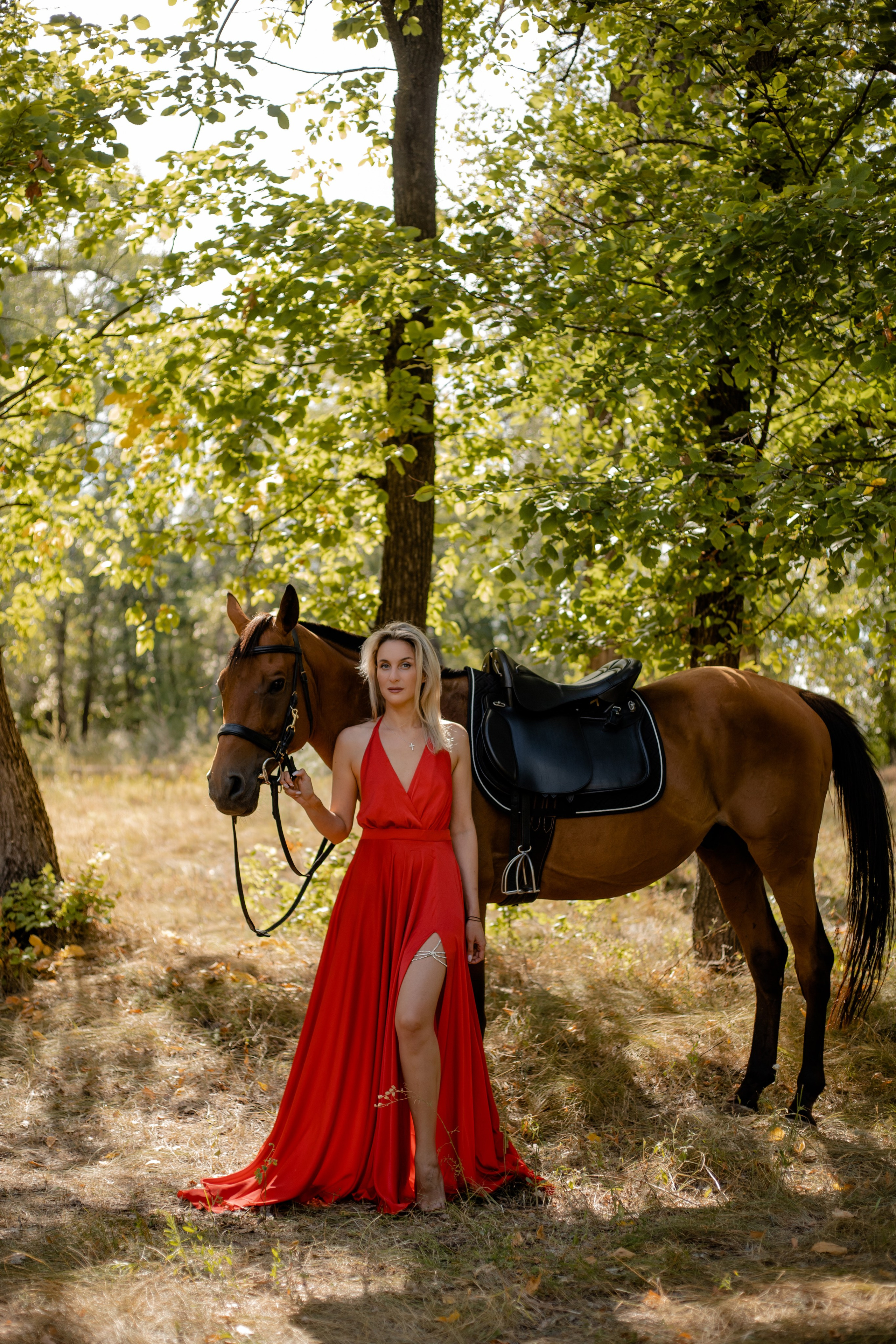 Летняя фотопрогулка с лошадкой 🌿. Семейный фотограф в Саратове Элоиза Ляпина