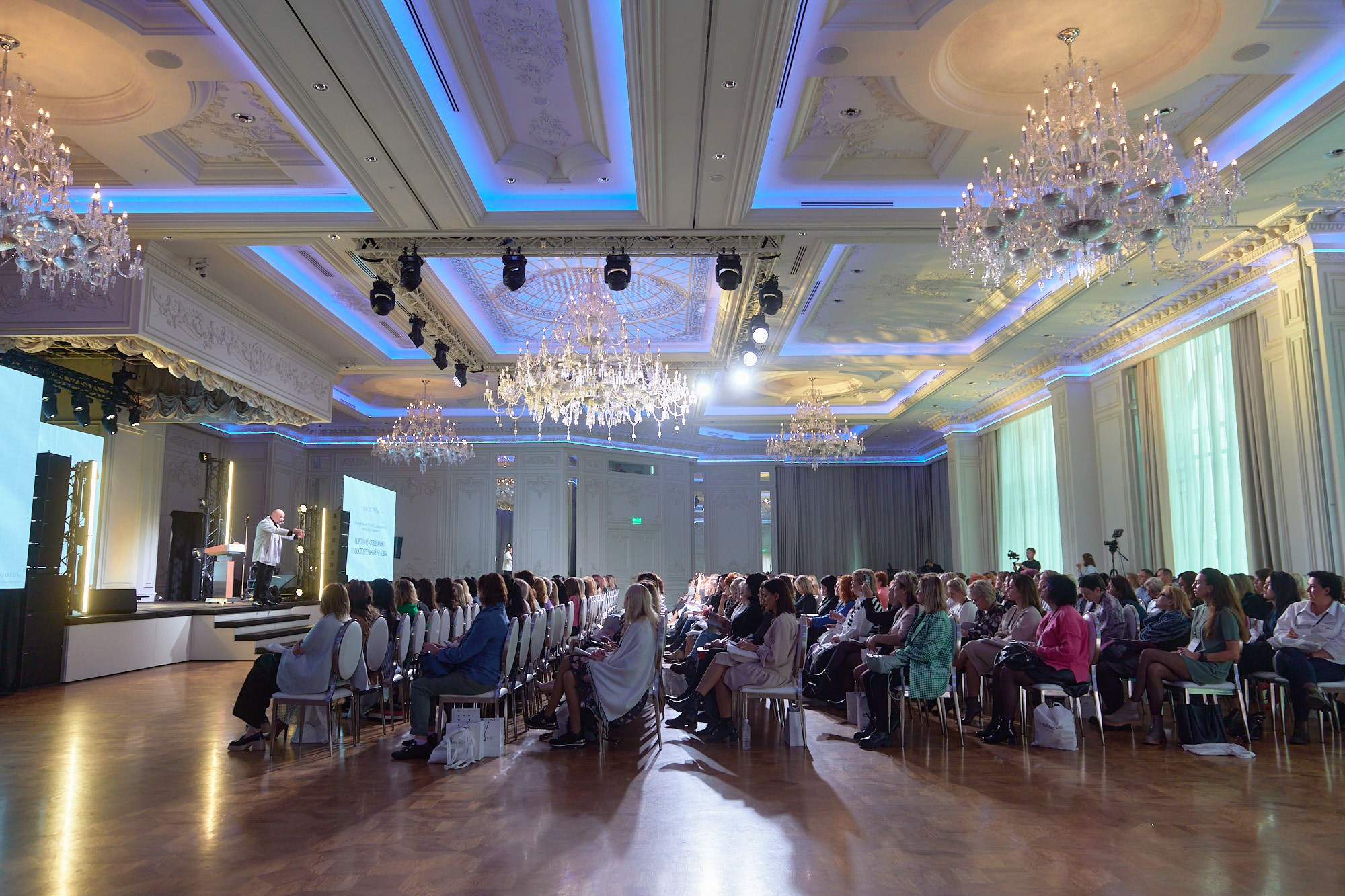 Конференция Estel. Репортажный фотограф в Москве Вадим Францев